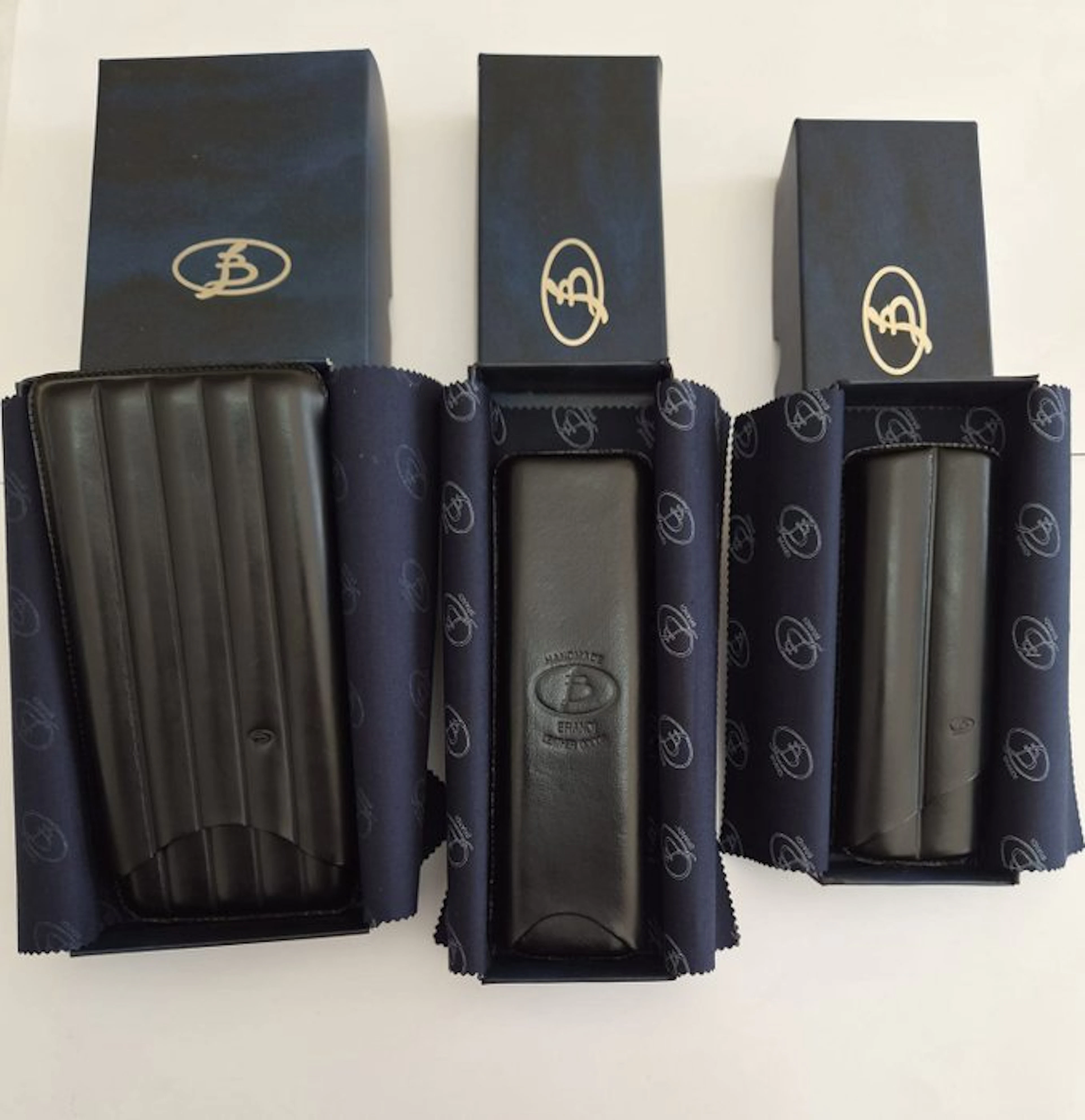 brandi sauro - No reserve price - Cigar case (3)...