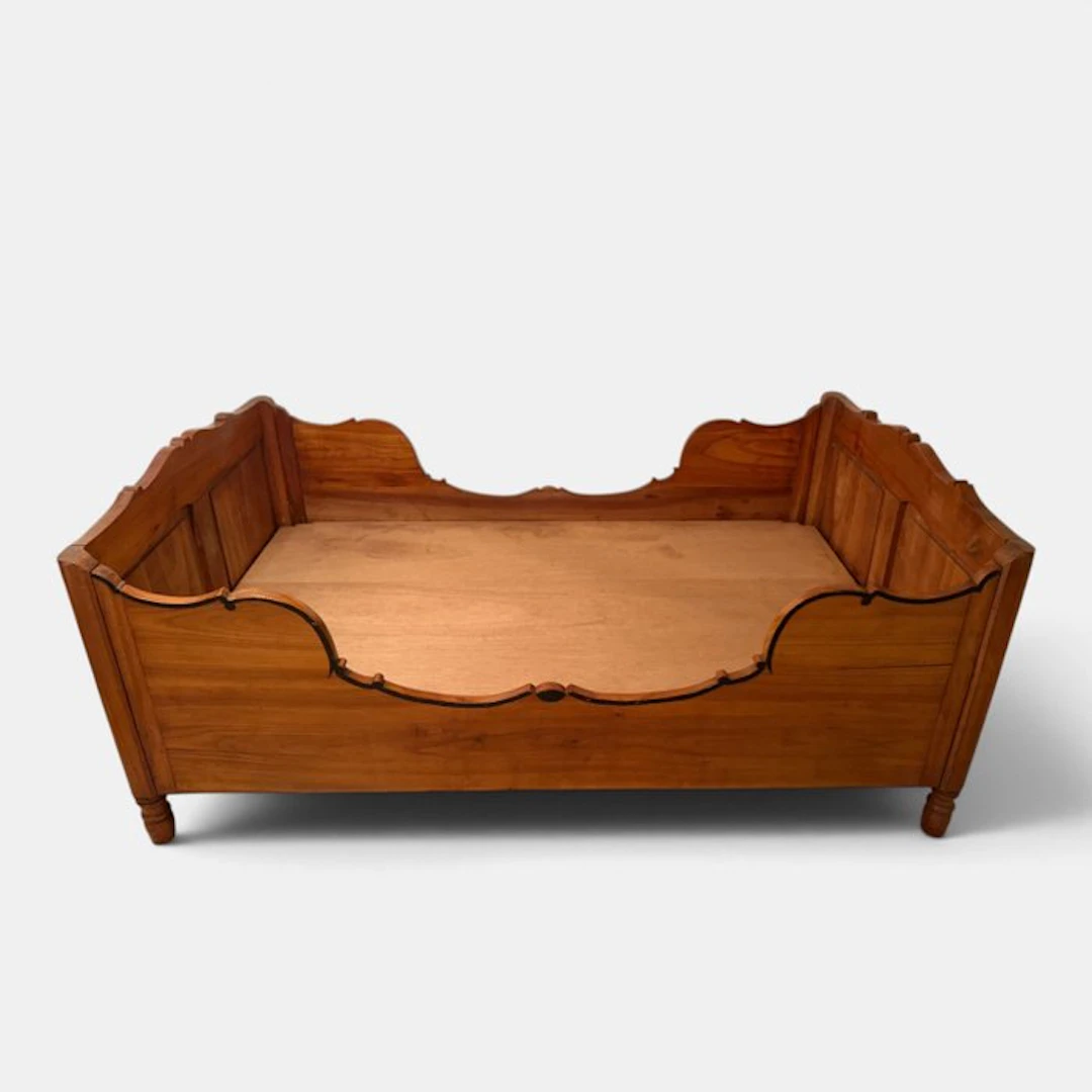 Bed - Cherry wood