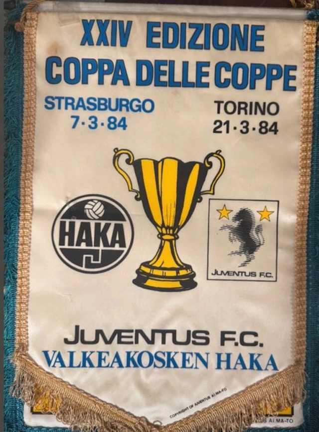 Juventus F.C. - Coppa delle Coppe - 1984 - Flag / pennant