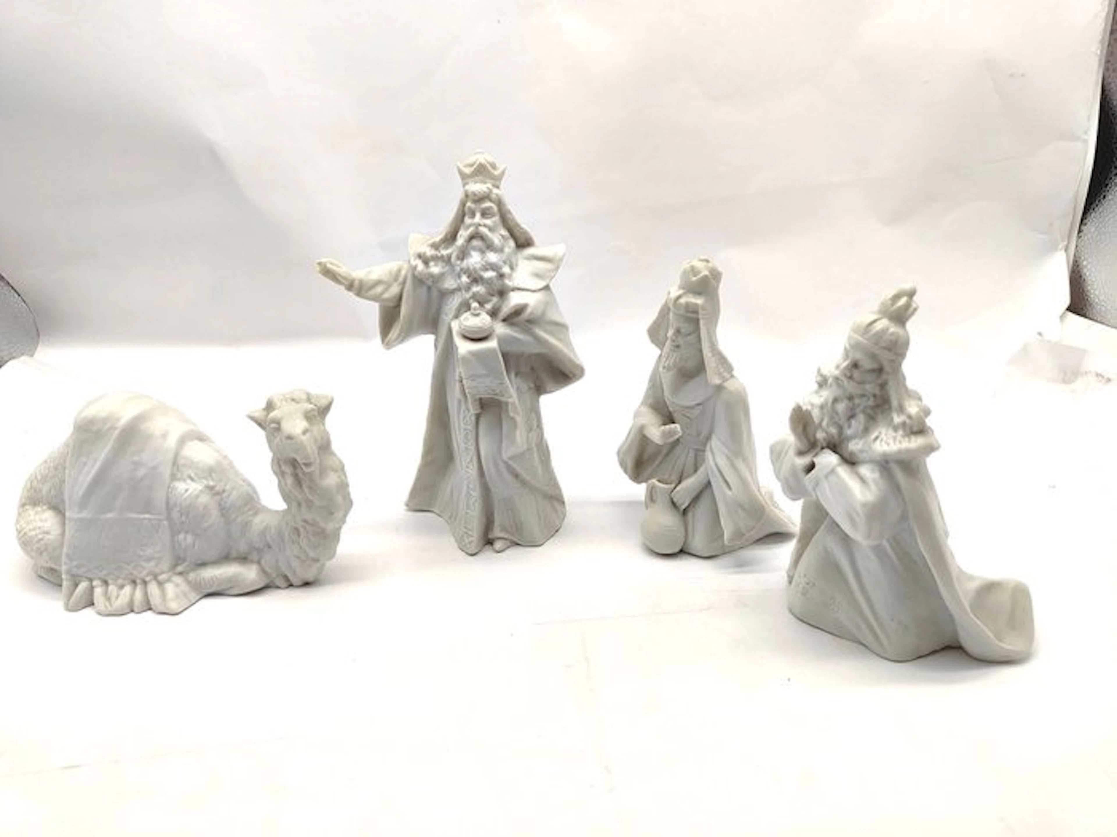Ceramic Nativity scene elements: Three Wise Men and Camel