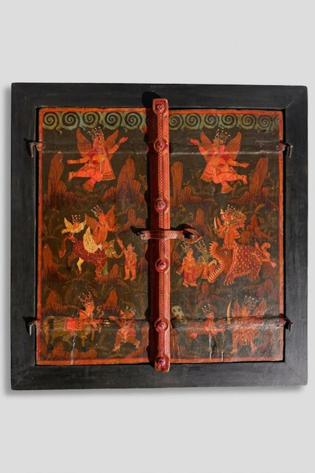 Two-leaf devotional shrine window (jharokha) - Wood - India - Early