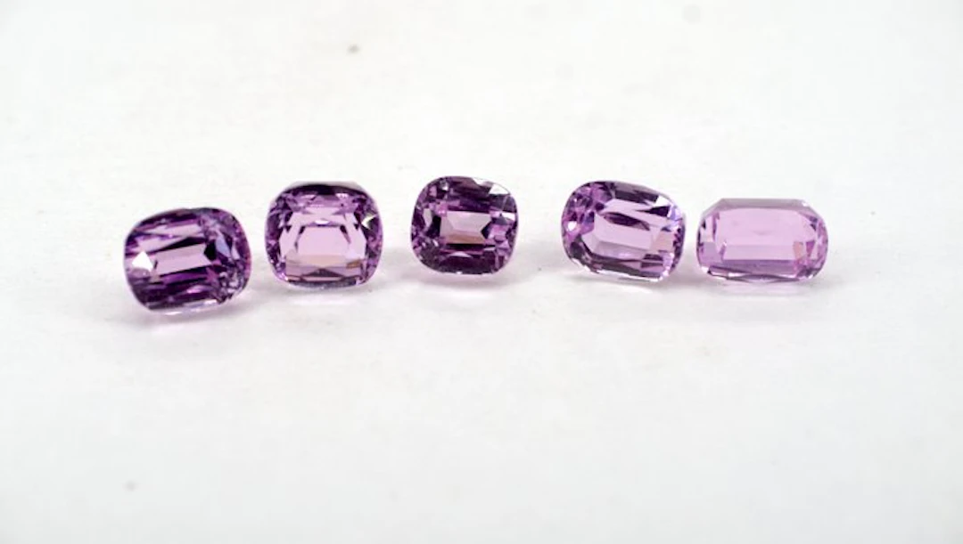 No reserve price - 5 pcs Purple
