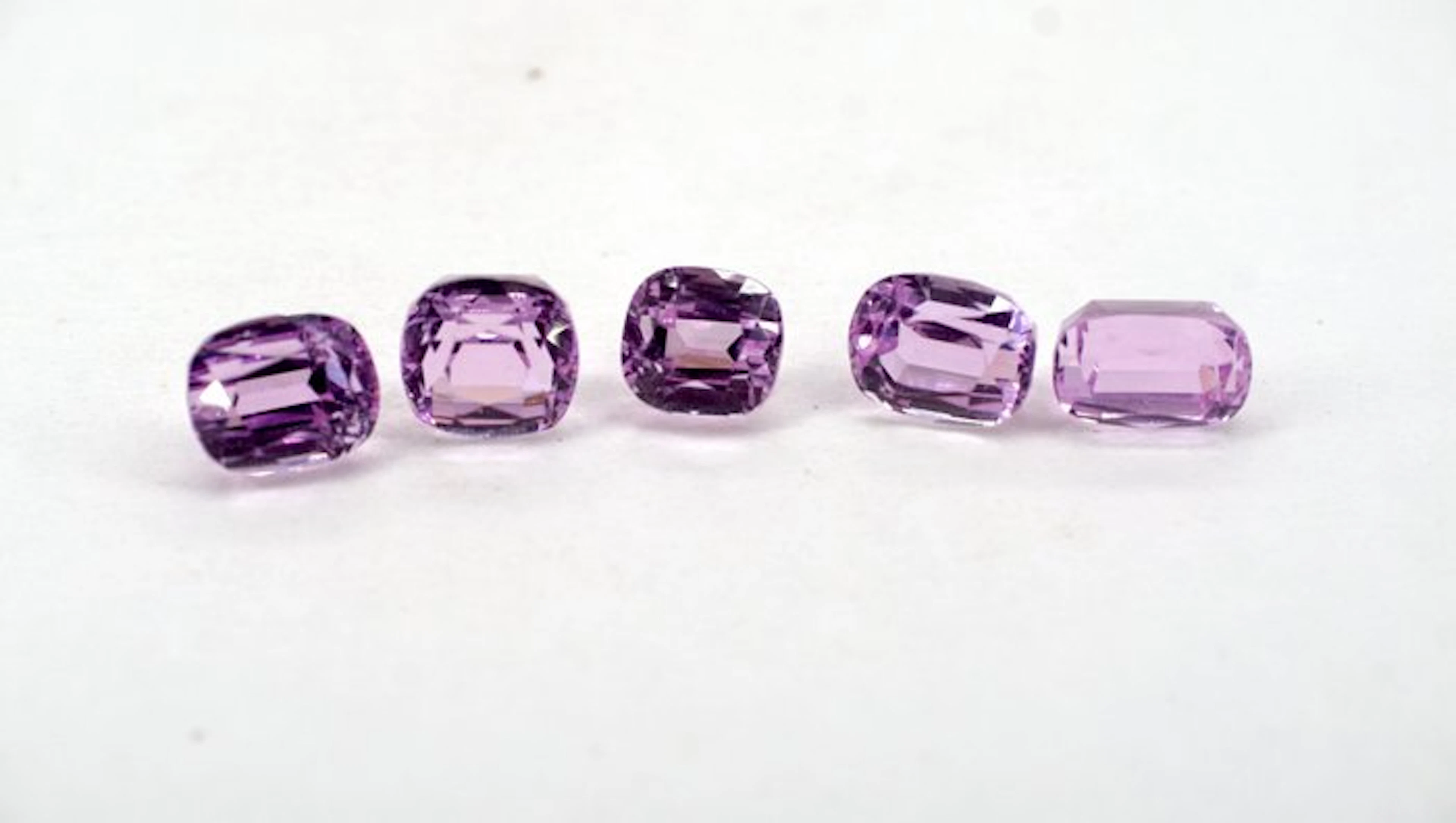 No reserve price - 5 pcs Purple