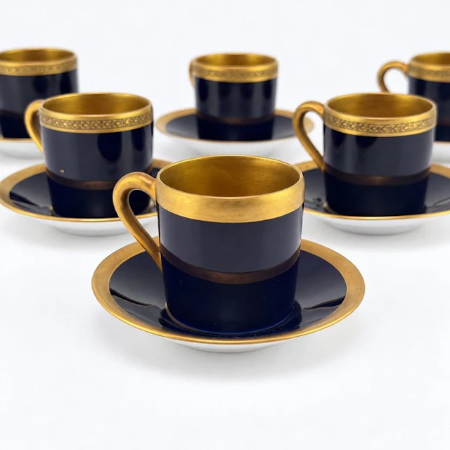Limoges - Drinking service (6) - Cobalt Blue & Gilt Porcelain - Porcelain
