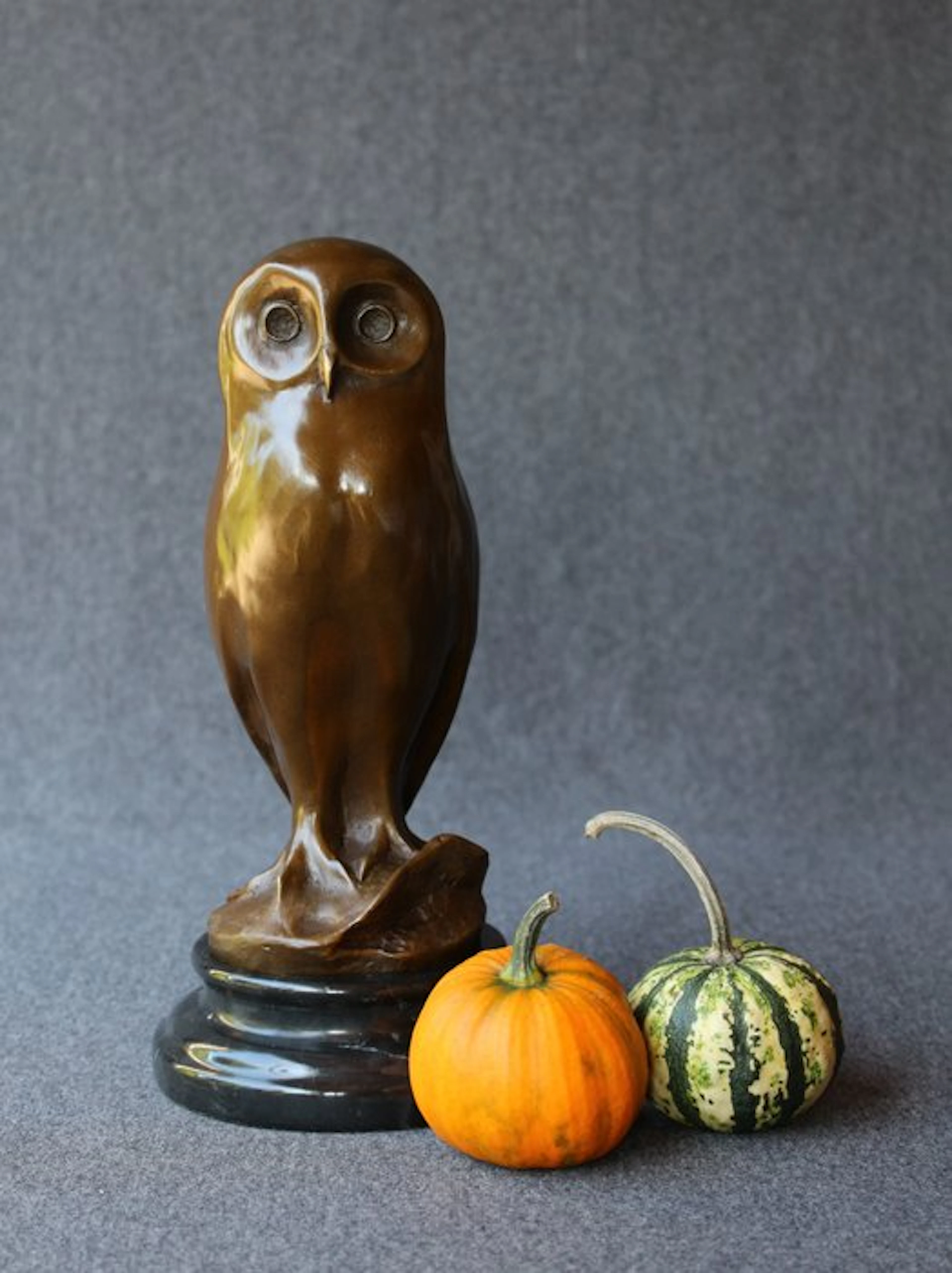 Sculpture, Young owl - 2,2 kg - 25 cm - Patinated bronze
