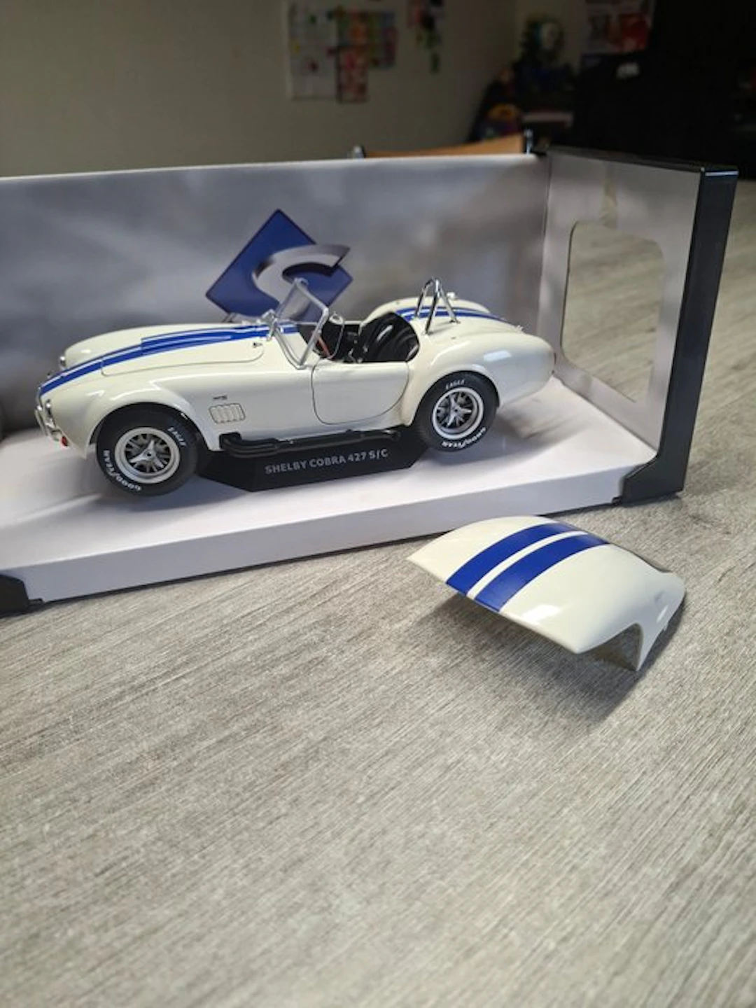 Solido 1:18 - Model car - Shelby Cobra 427 S/C