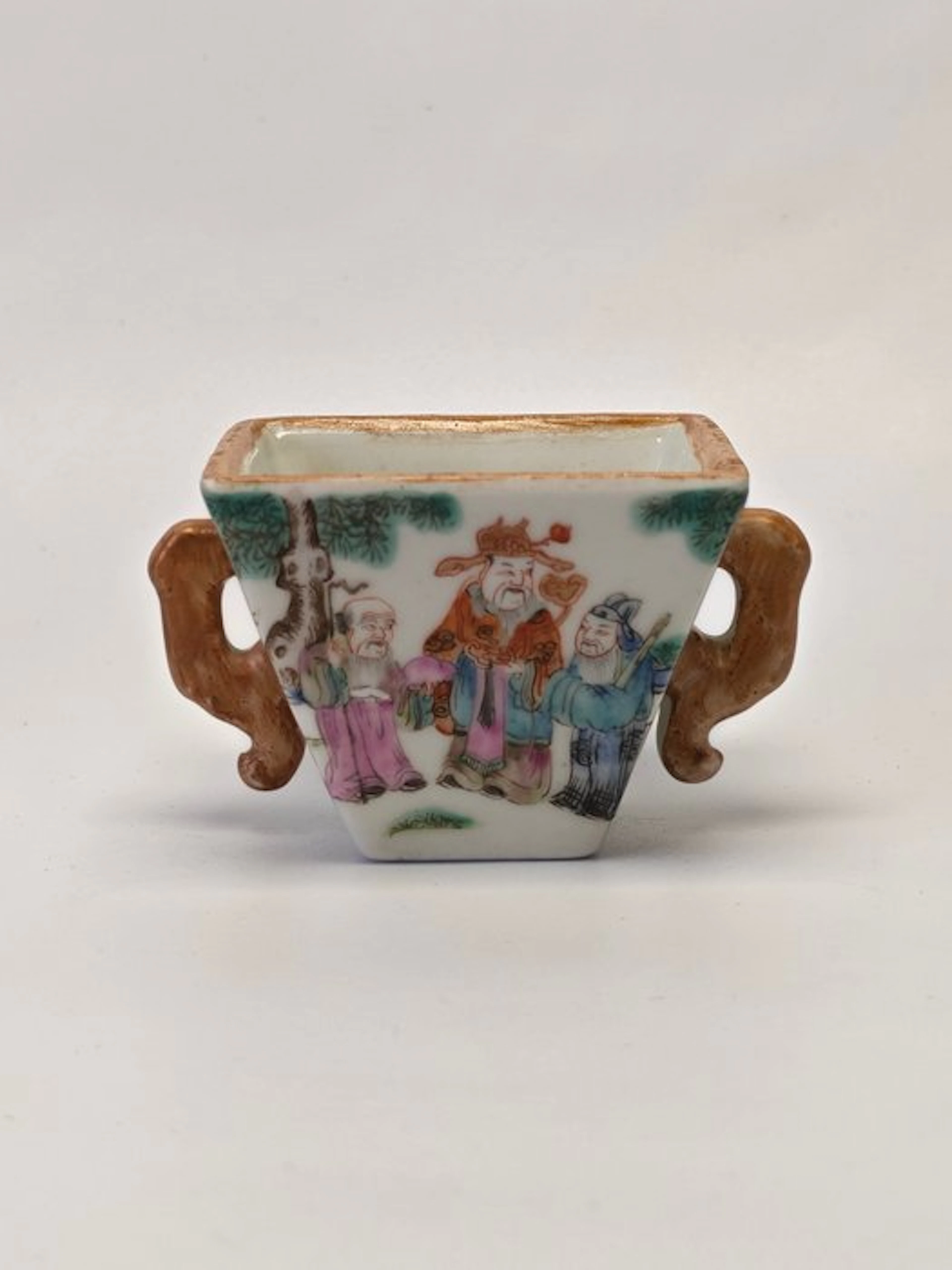famille rose square cup with double ruyi handles...