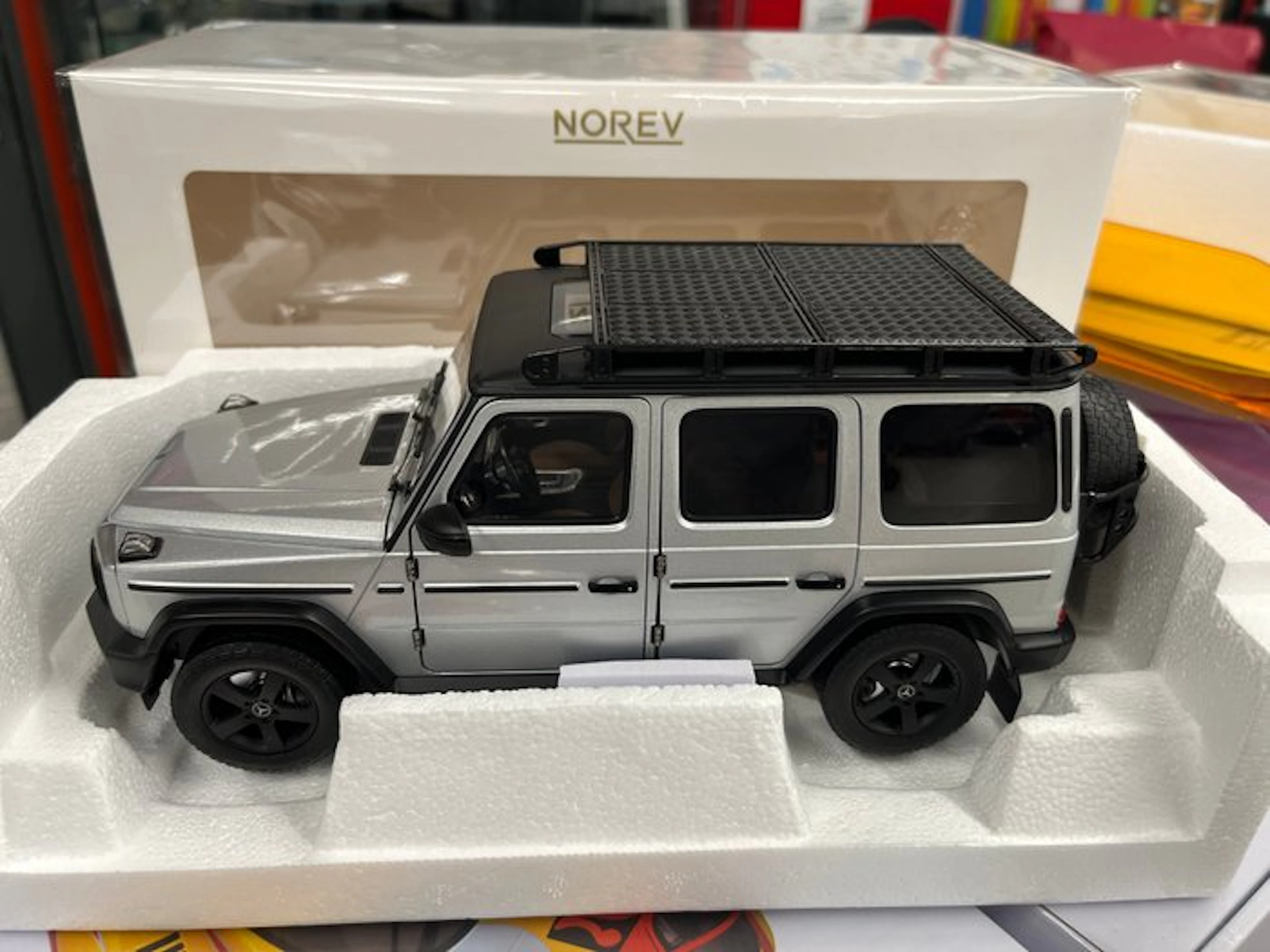 Norev 1:18 - Model car - Mercedes-Benz G CLASS 2024 - Limited edition