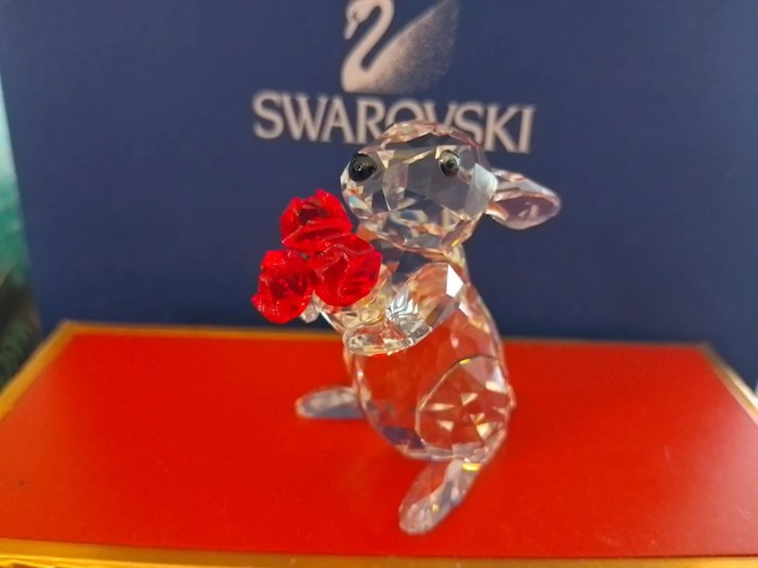 Swarovski - Figurine - Rabbit with Roses - 5063338 - Box + Certificate