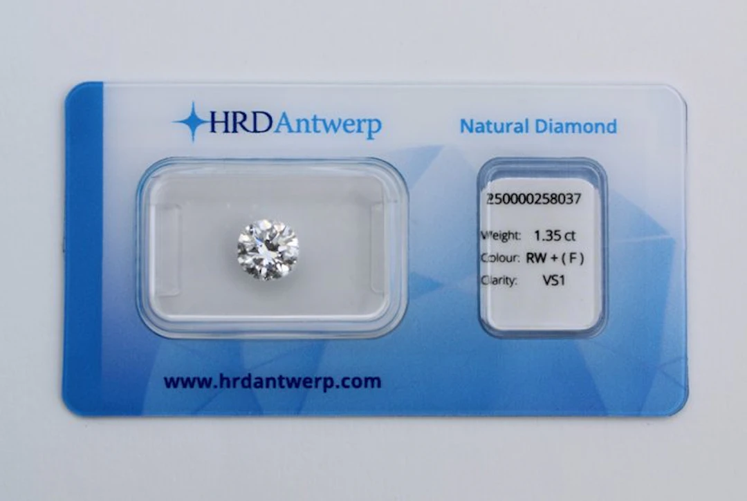 1 pcs Diamond (Natural) - 1.35 ct - Round - F - VS1 - HRD Antwerp