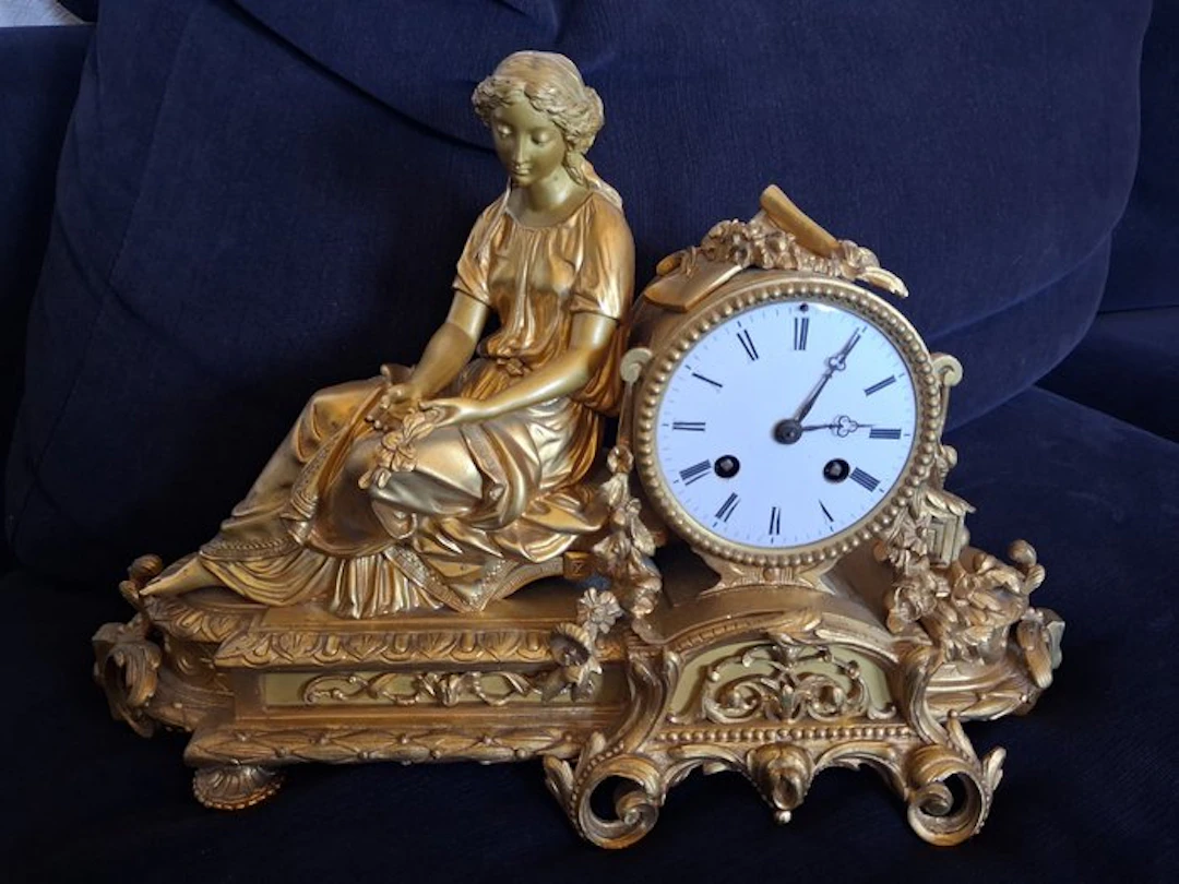 Mantel clock - Henri Picard (1831-1864) - golden bronze - 1850-1900