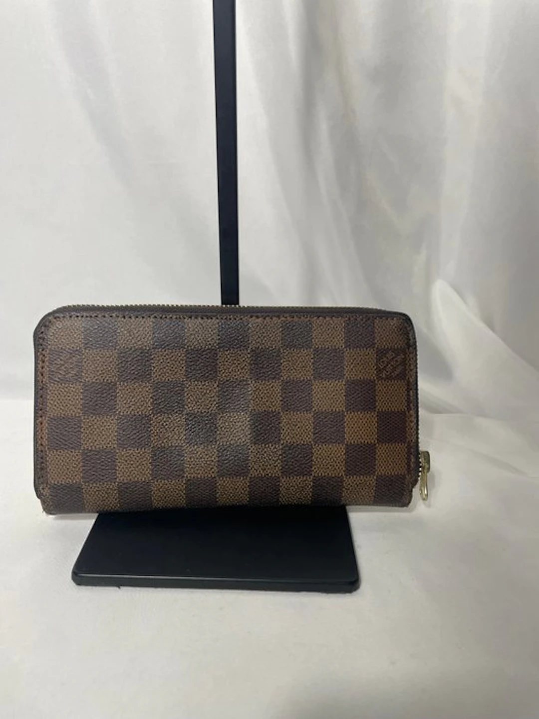 Louis Vuitton - Wallet