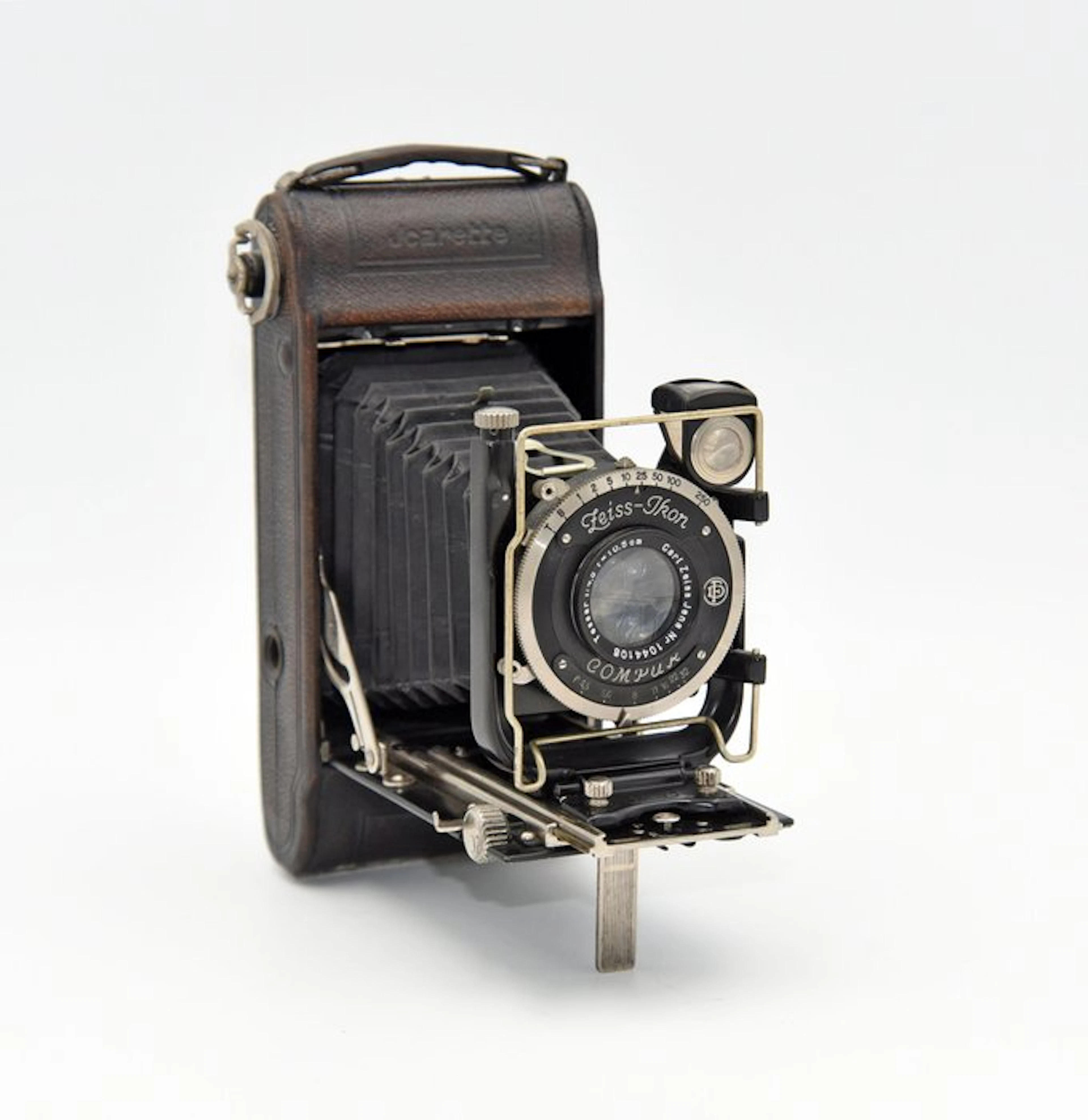 Zeiss Ikon Icarette (Modello 551/2 - Formato 6x9) Analogue camera