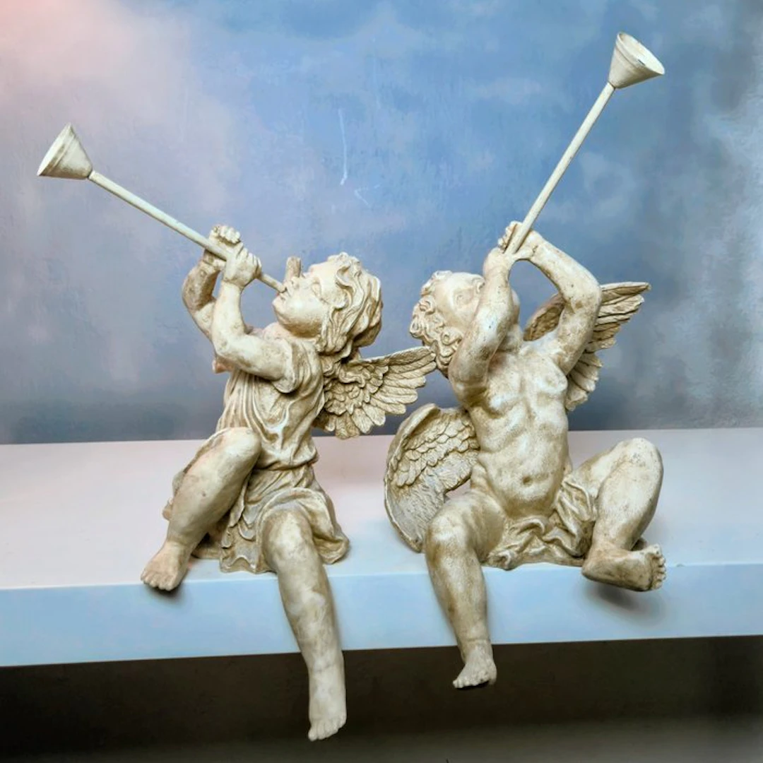 Figurine - Two Amazing Angels / Cherubs on Trumpet (2) - Resin
