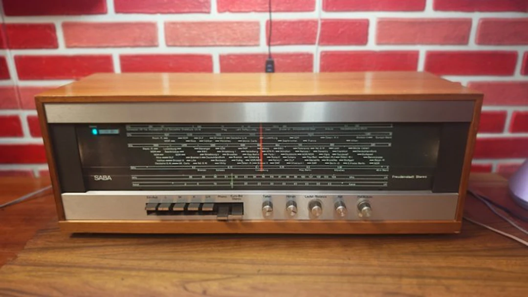Saba - Freudenstadt E Mod FD-E Tube radio