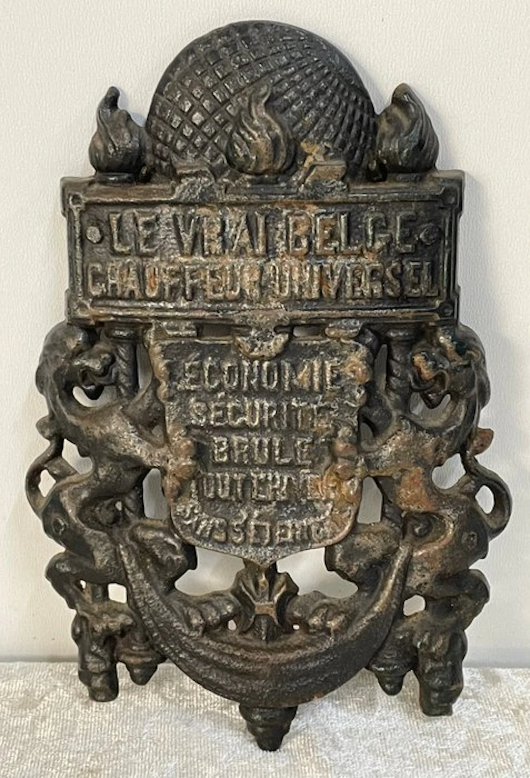 Decorative ornament - Belgium - Antique Sign