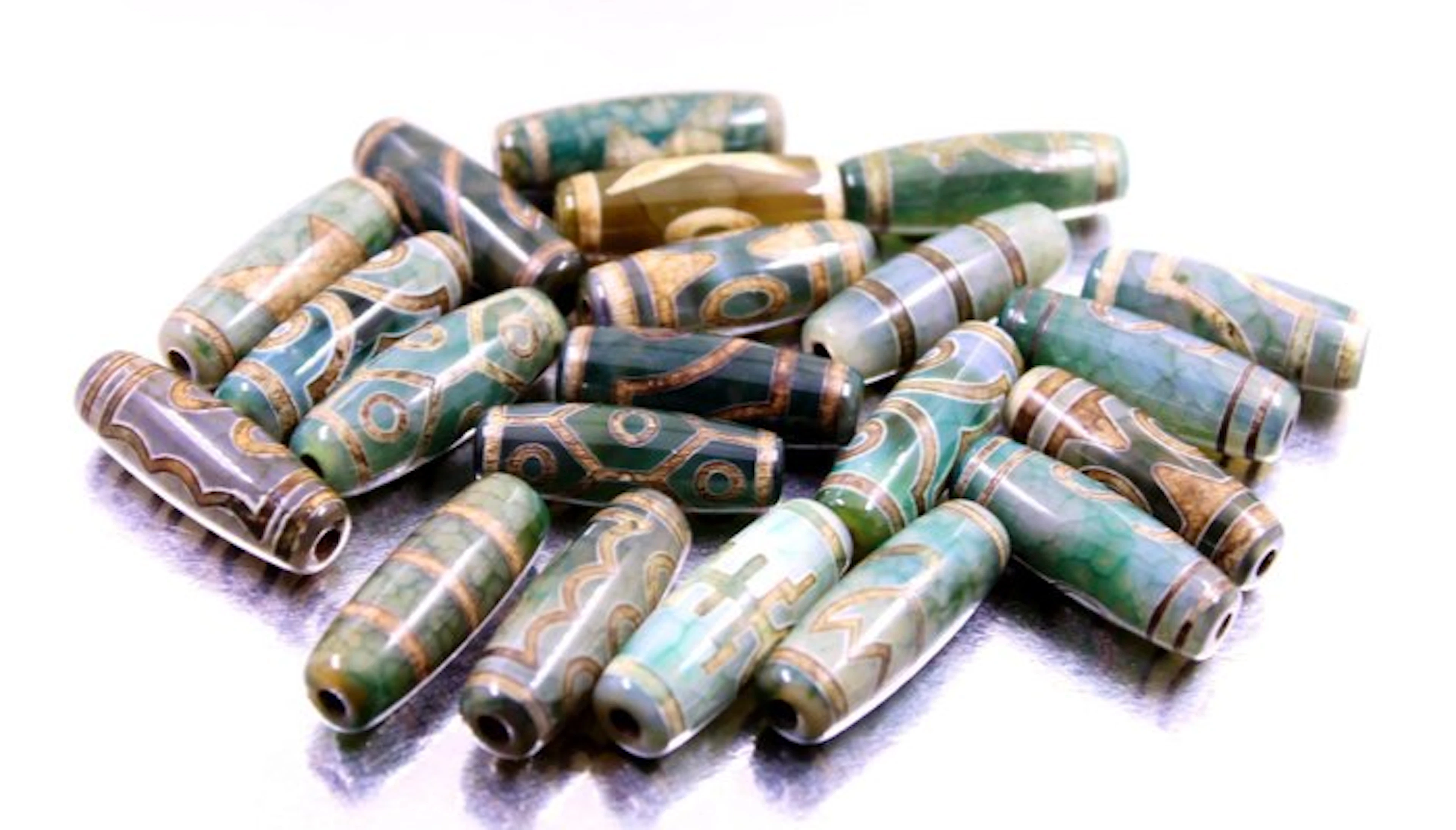 21 Very beautiful Buddhist Sacred Tibetan natural green...