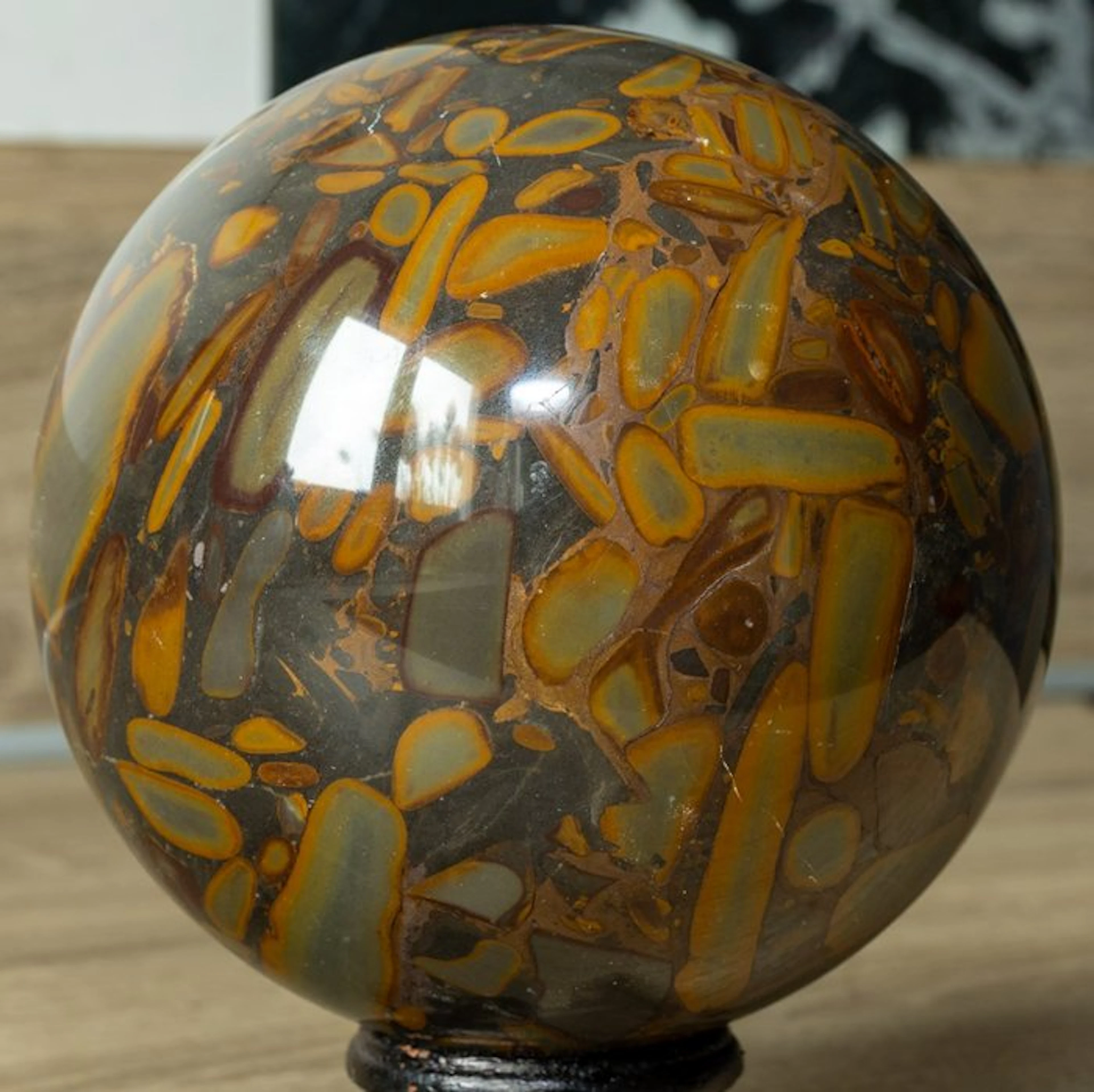 Bamboe Jasper Fine polished Bamboe Jasper sphere - Height...