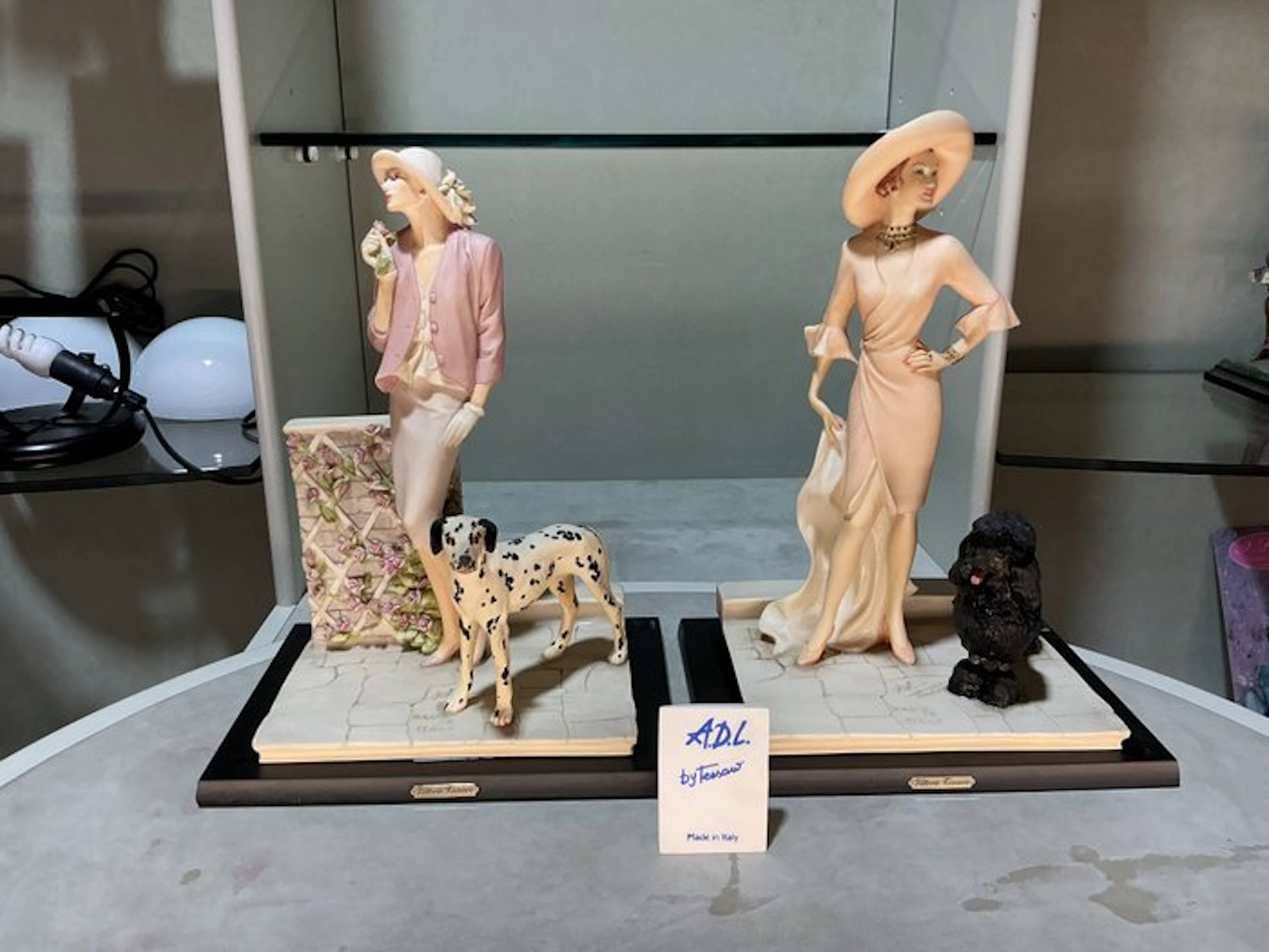 ADL by Tessaro - Vittorio Tessaro - Statue