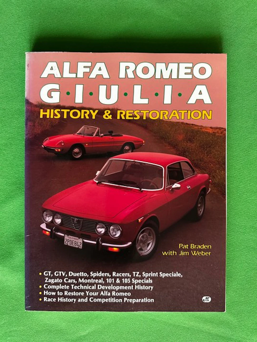 Book - Alfa Romeo - Giulia History & Restoration by Pat...
