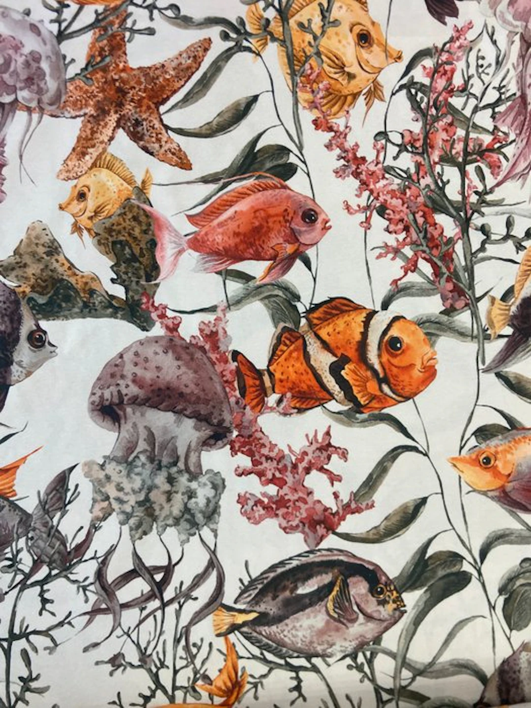 1703★ Cheerful and delicate fabric with an artistic...