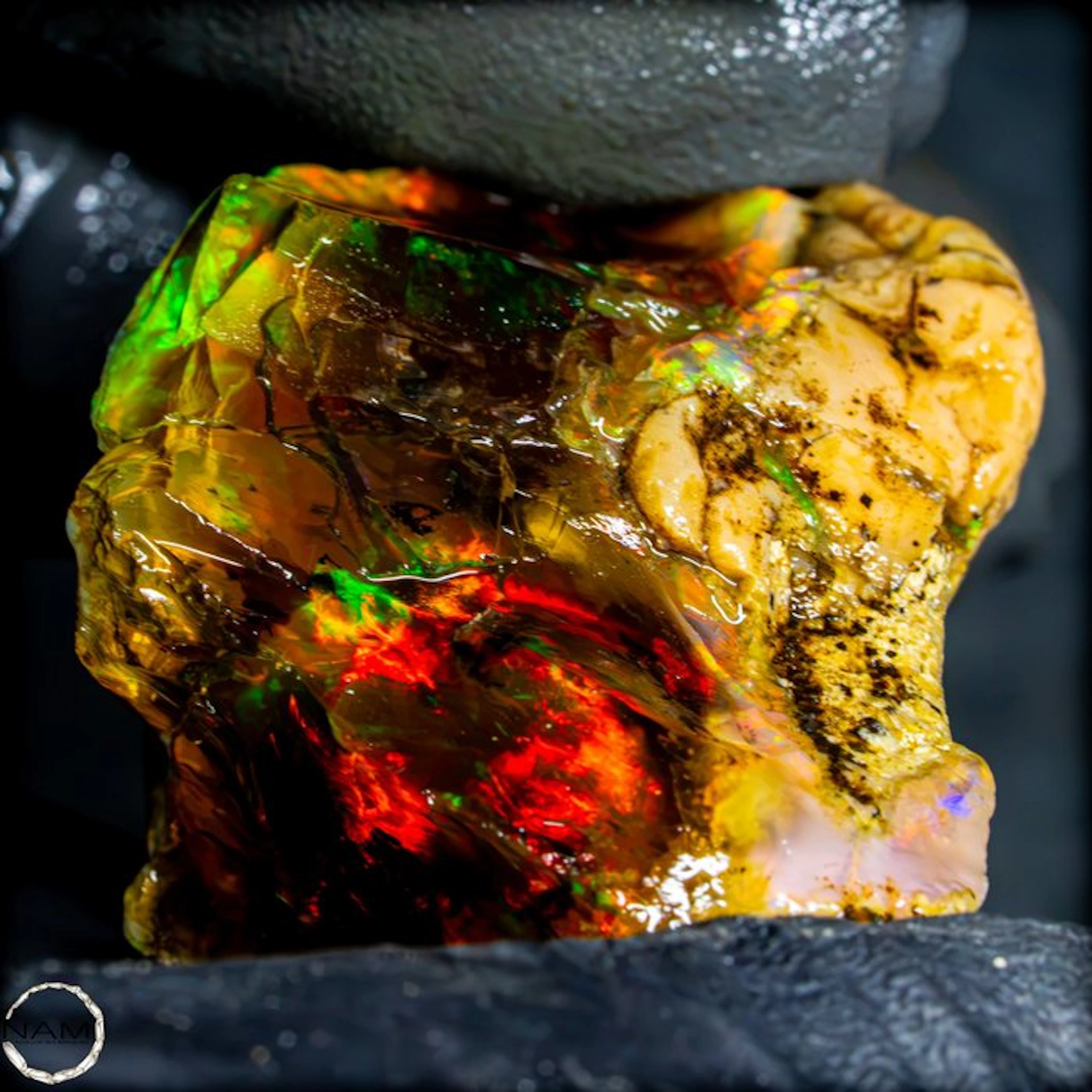 Ethiopian Crystal Opal – an exceptional natural specimen...