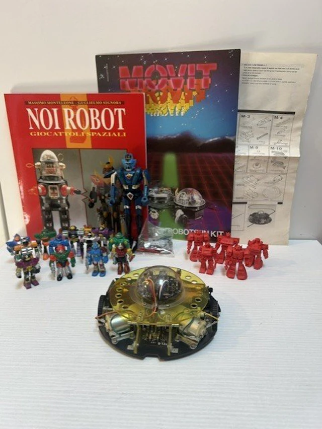 STARZINGER - MOVIT - Toy robot STARZINGER - MOVIT + Various - 1980-1990