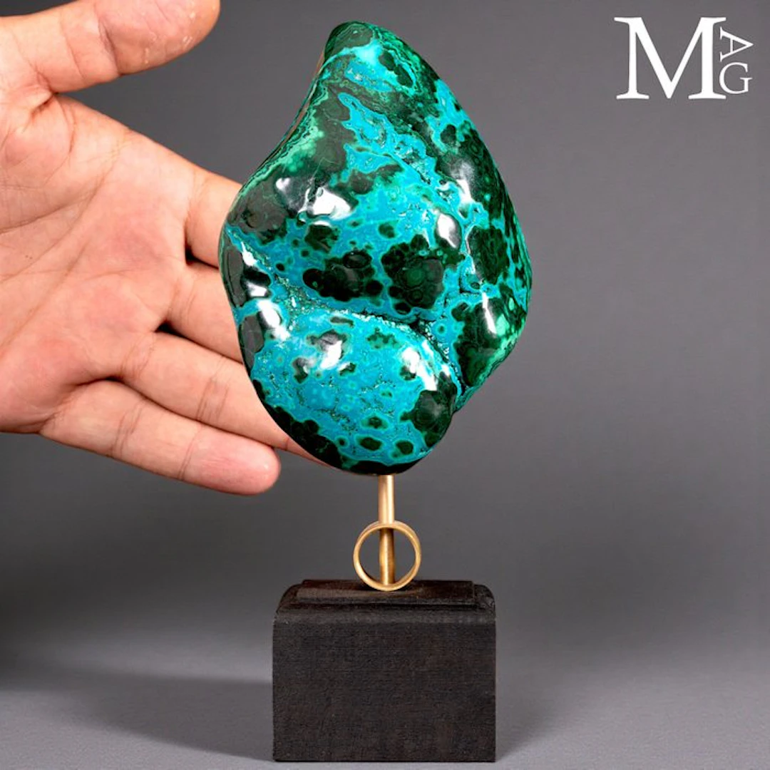 Malachite with Chrysocolla - Natural Sculpture on Wood...
