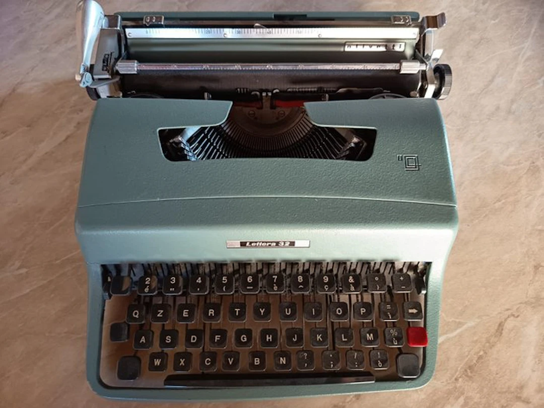 Marcello Nizzoli - Olivetti, Lettera 32 - Typewriter - 1960-1970