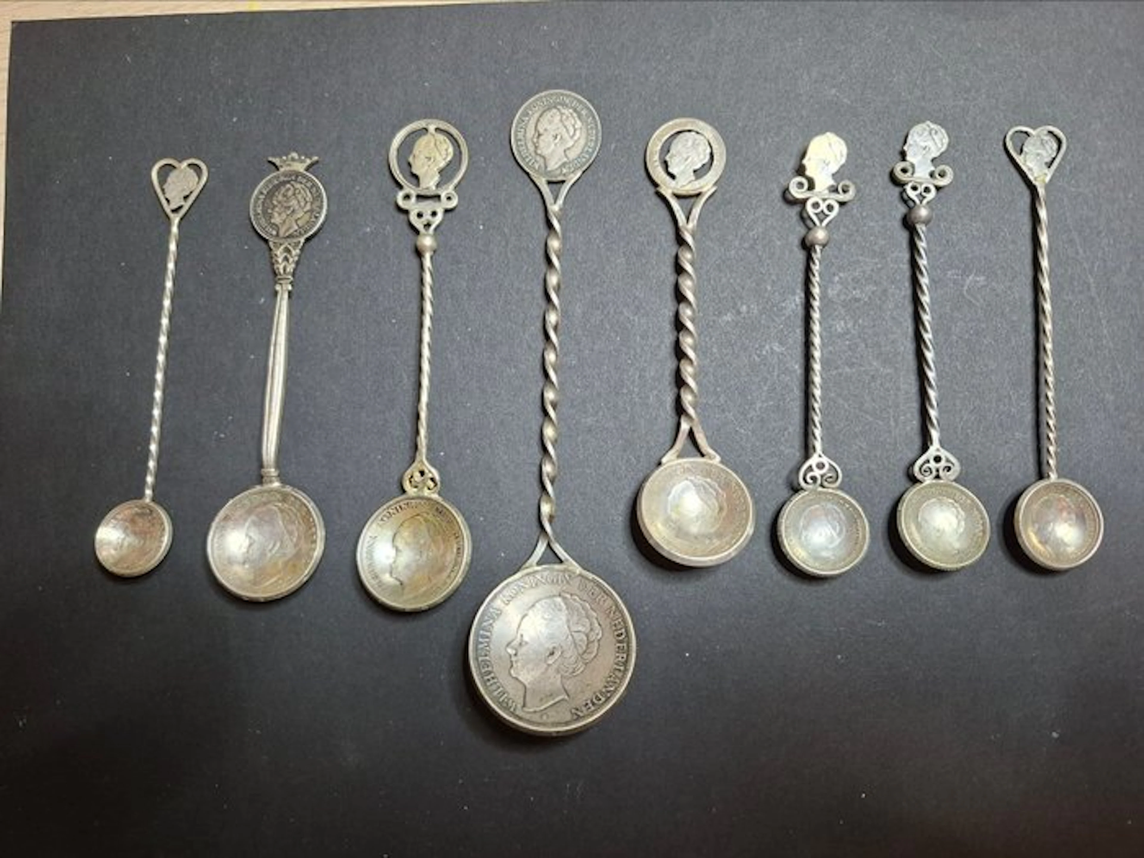 Spoon (8) - Silver - 8 silver coin spoons