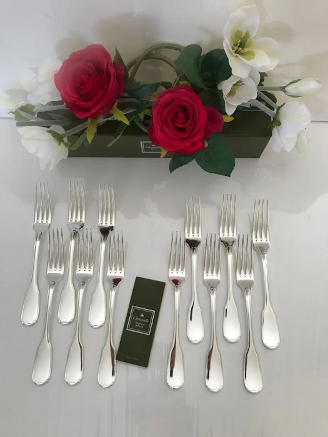 Christofle - Fork - Set of 12 dinner forks, Versailles pattern - silvered metal