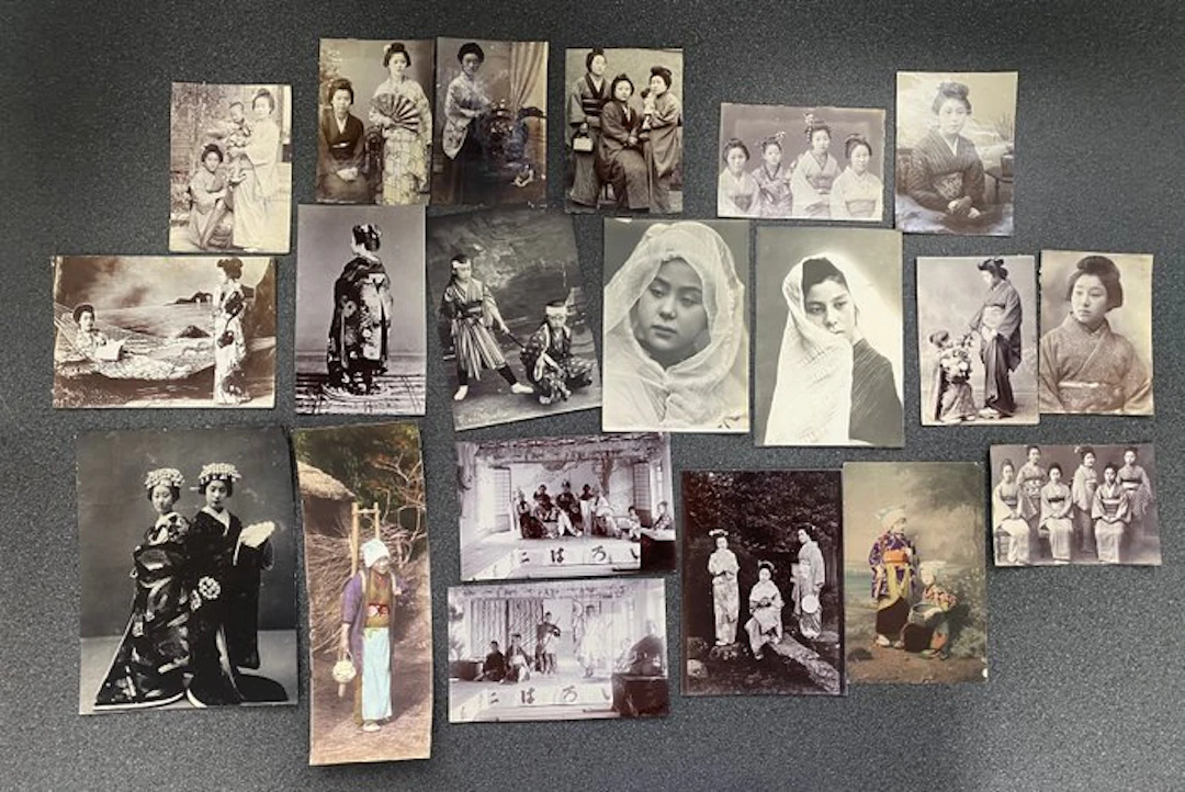 Unbekannt - 19 Fotos und 1 Postkarte aus Japan