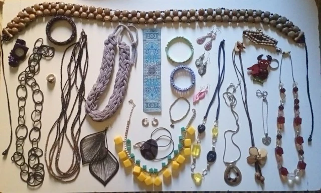 Themed collection - Themed collection - a collection of...