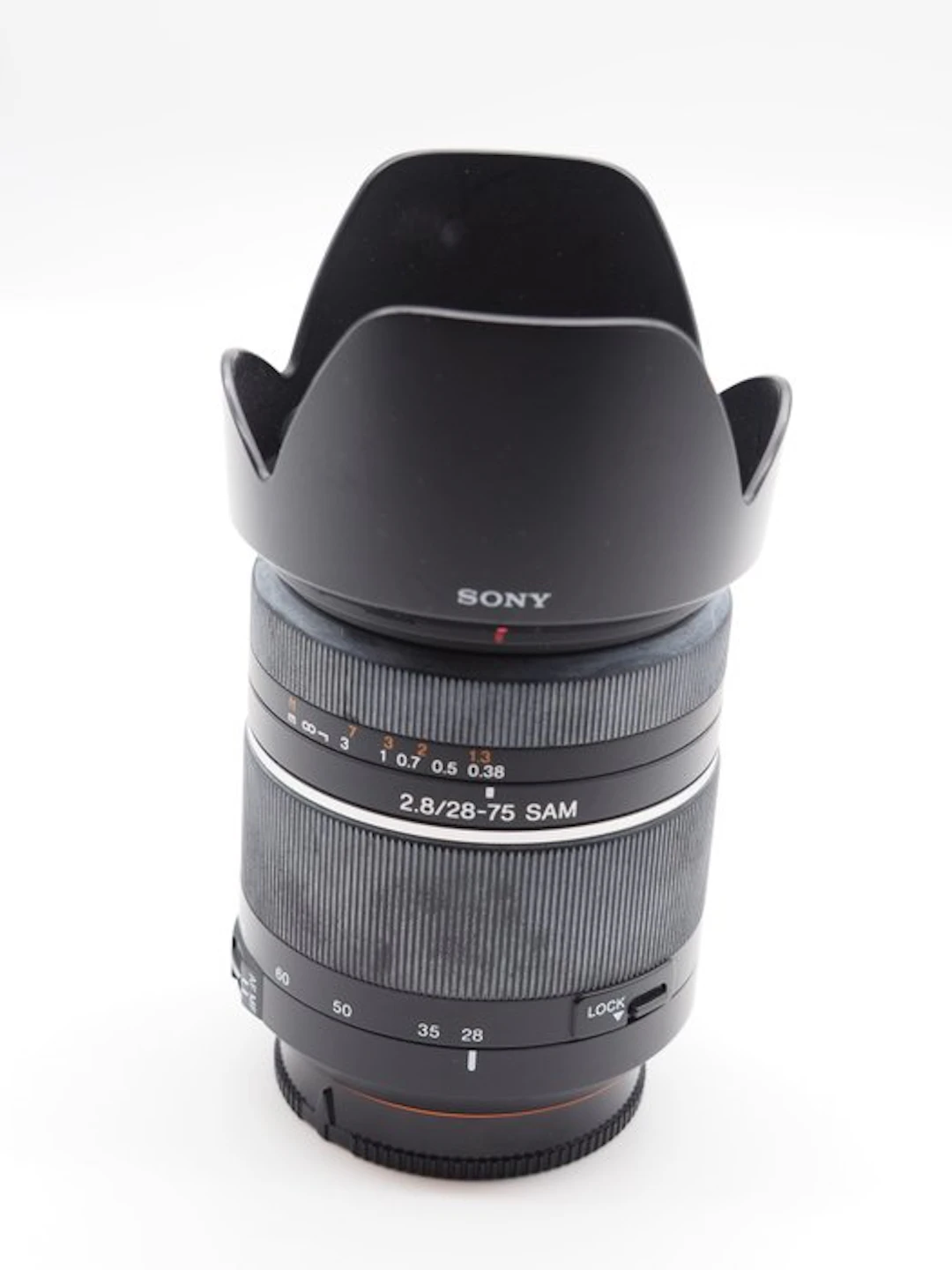 Sony alpha mount 2.8/ 28-75mm SAM lens Wide angle lens
