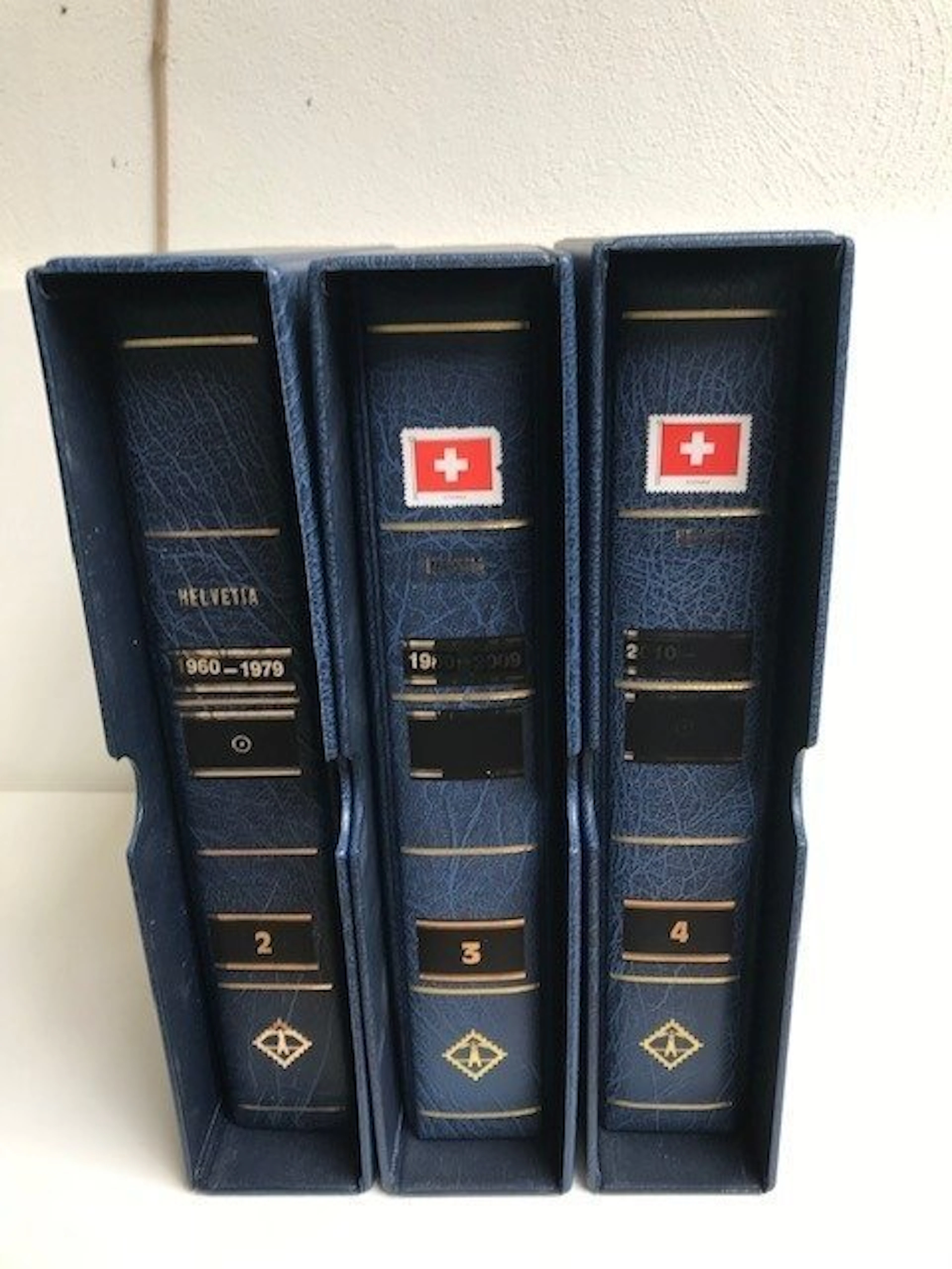 Switzerland 1960/2020 - Collection in three Leuchtturm albums with case.