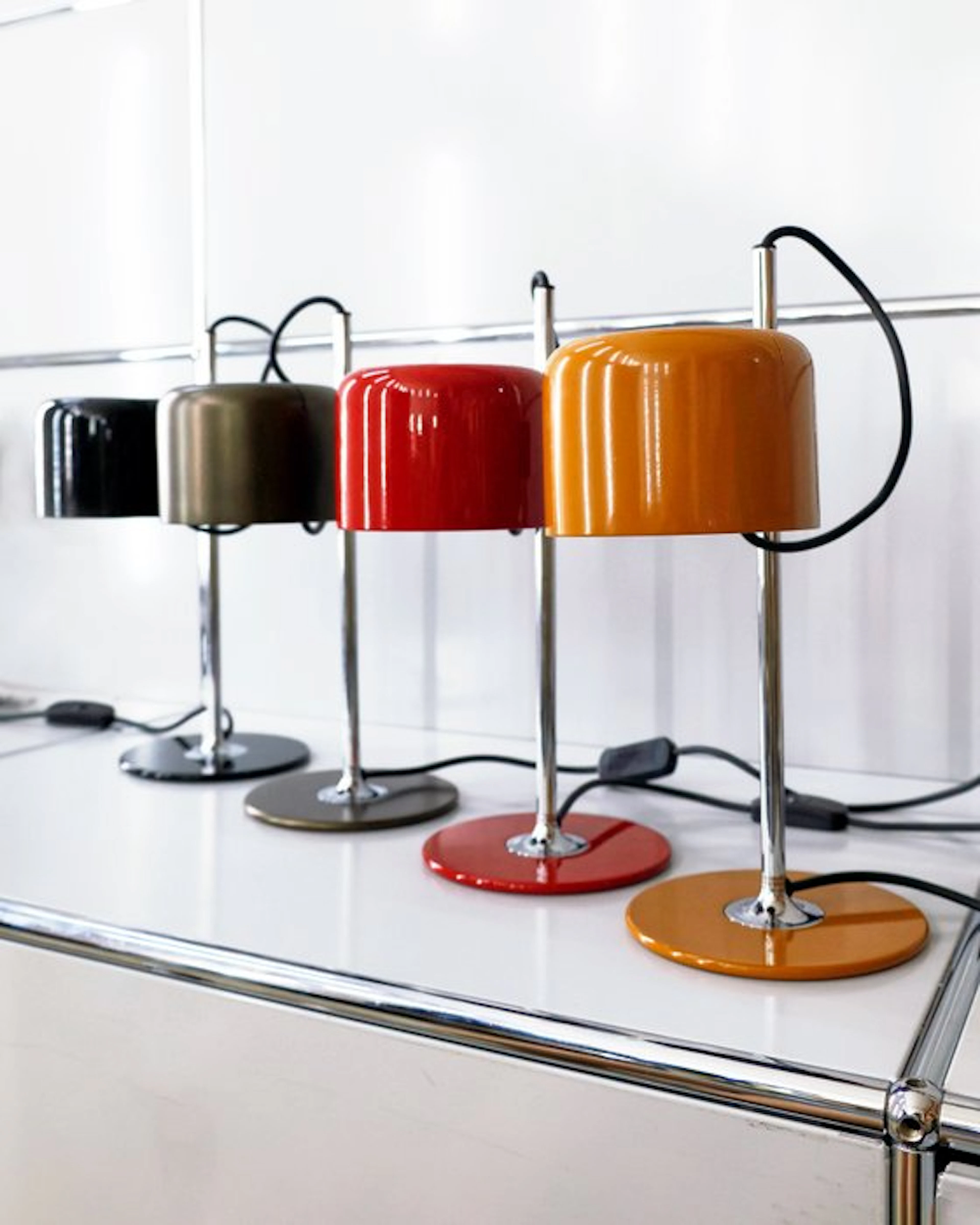 Oluce - Joe Colombo - Table lamp - Mini Coupé - Metal