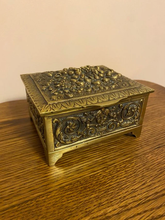 Jewellery box - Bronze - Bronze jewelry box