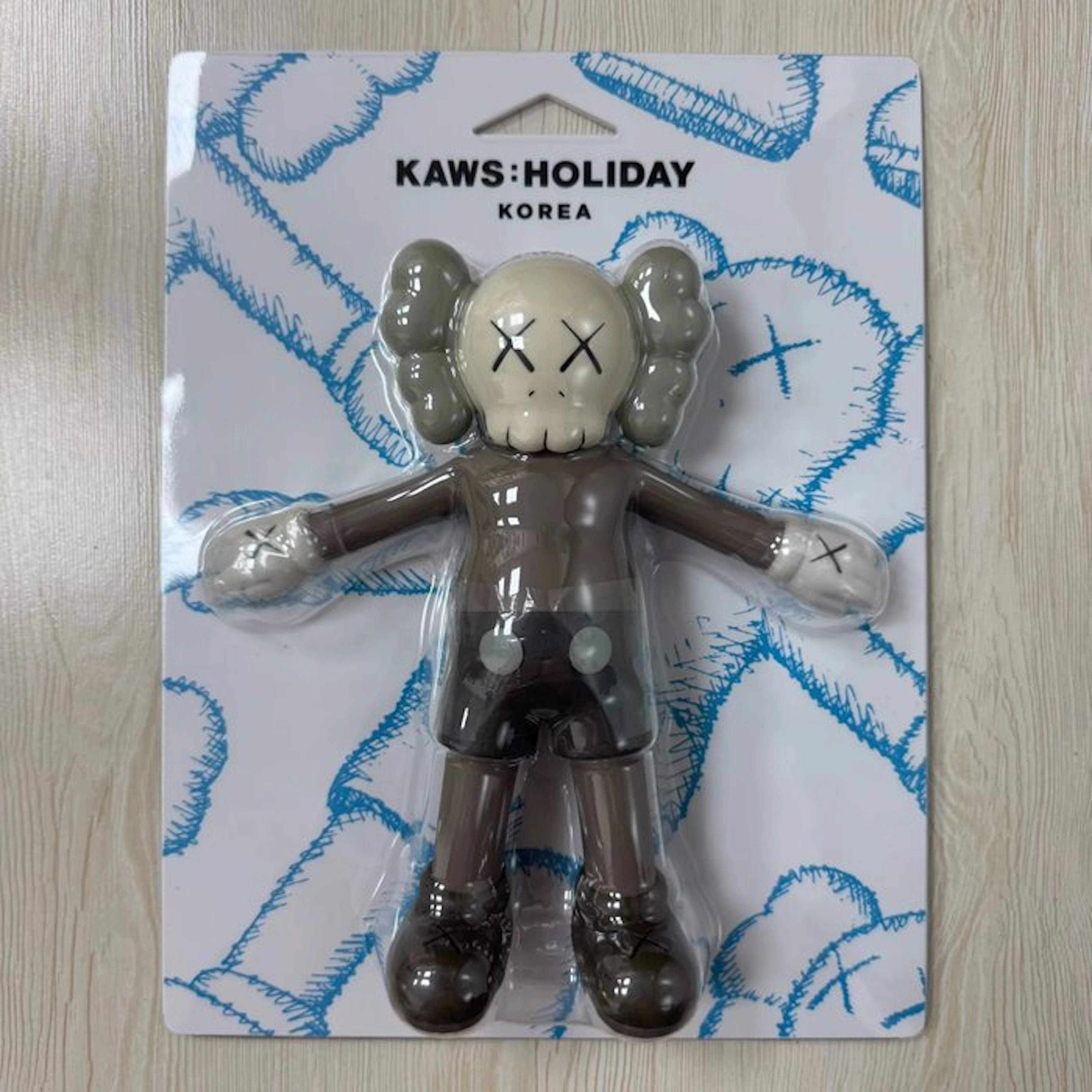 Kaws (1974) - KAWS HOLIDAY KOREA COMPANION