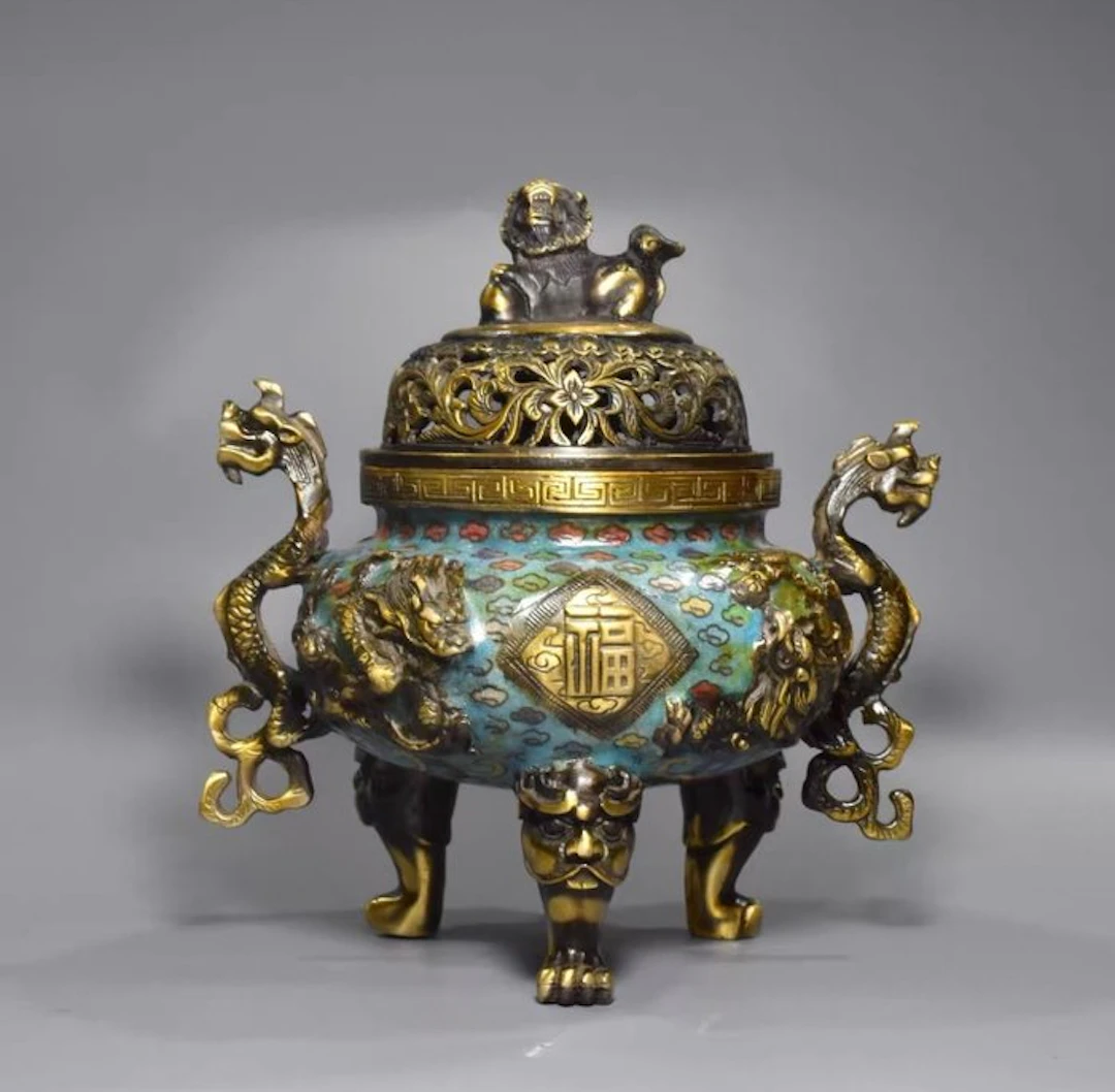 Decorative ornament