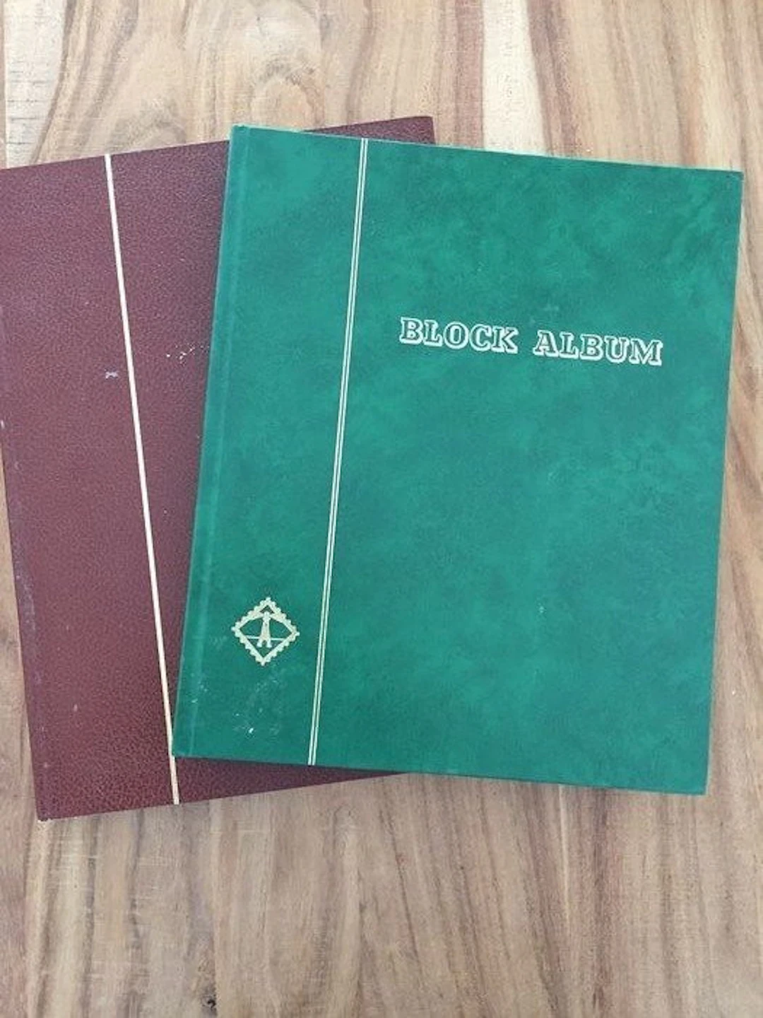 Switzerland 1923/2013 - Over 400 quatrains in 2 albums by blocks - Michel