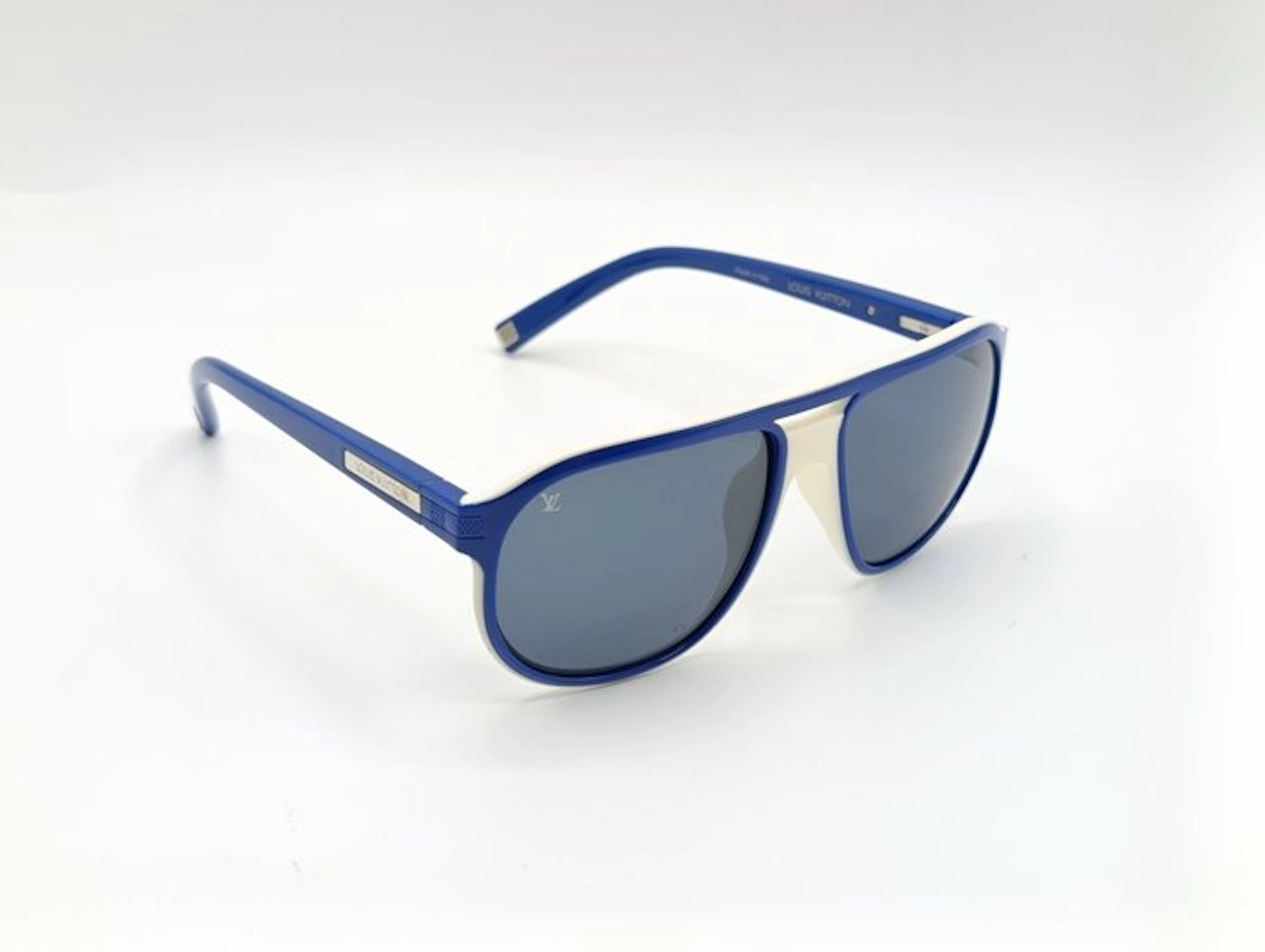 Louis Vuitton - Z0437E - Sunglasses