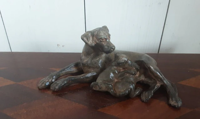 P. Chenet - Figure - Hond - 16 cm - Bronze
