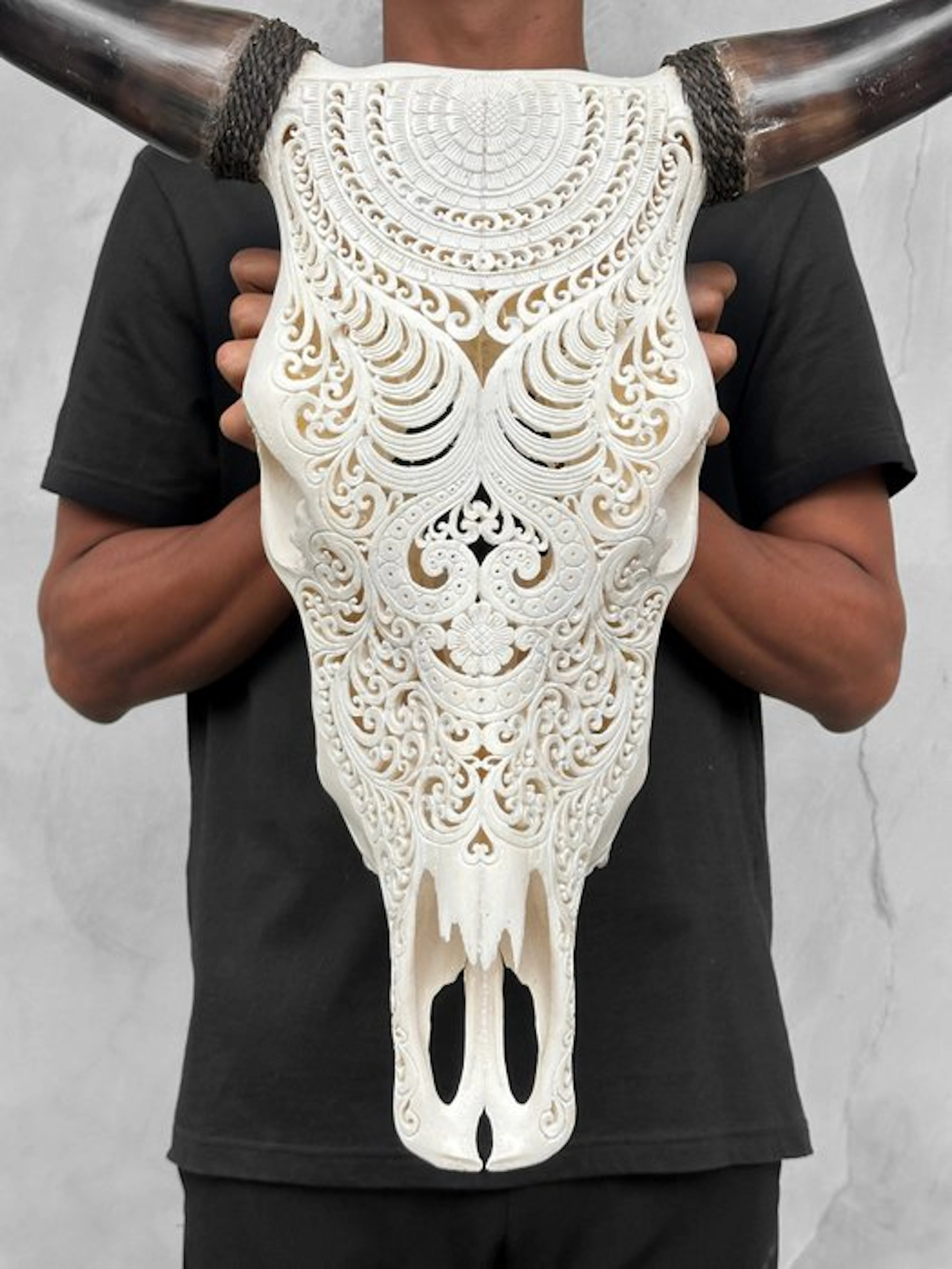 NO RESERVE PRICE - Authentic Large White Hand Carved Bull...