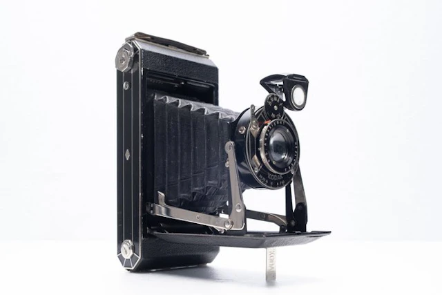 Kodak Six-16 Analogue folding camera