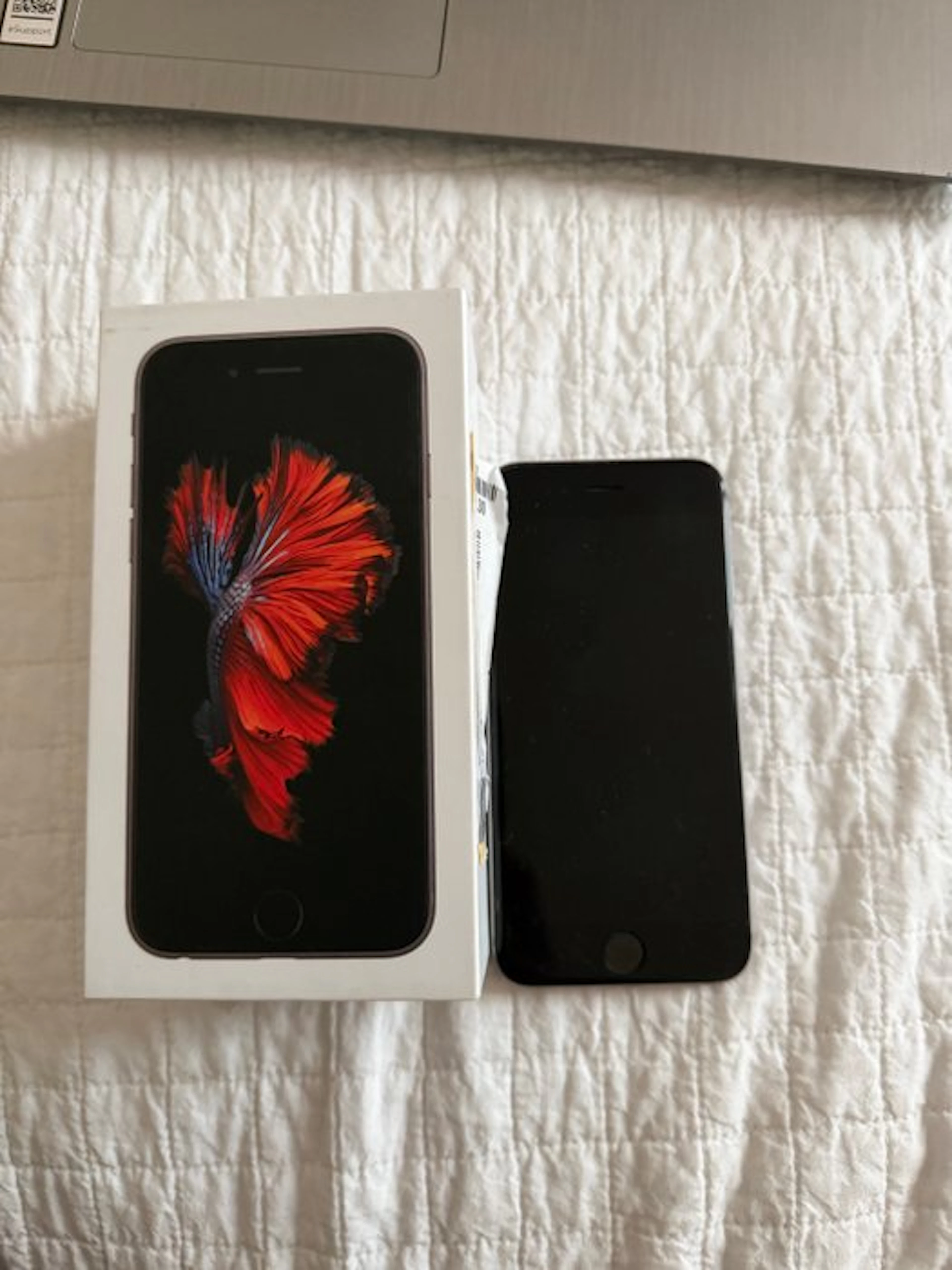 Apple iPhone 6s - Mobile phone (1) - In original box