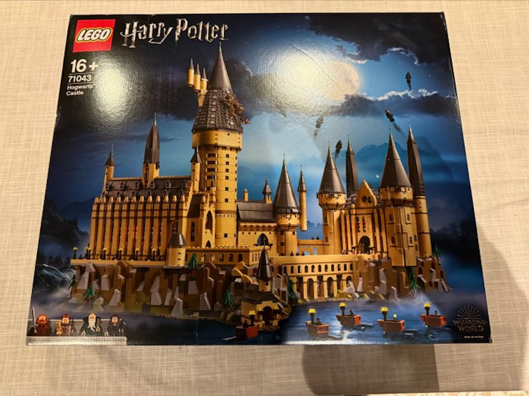 LEGO Bricks - Hogwarts castle
