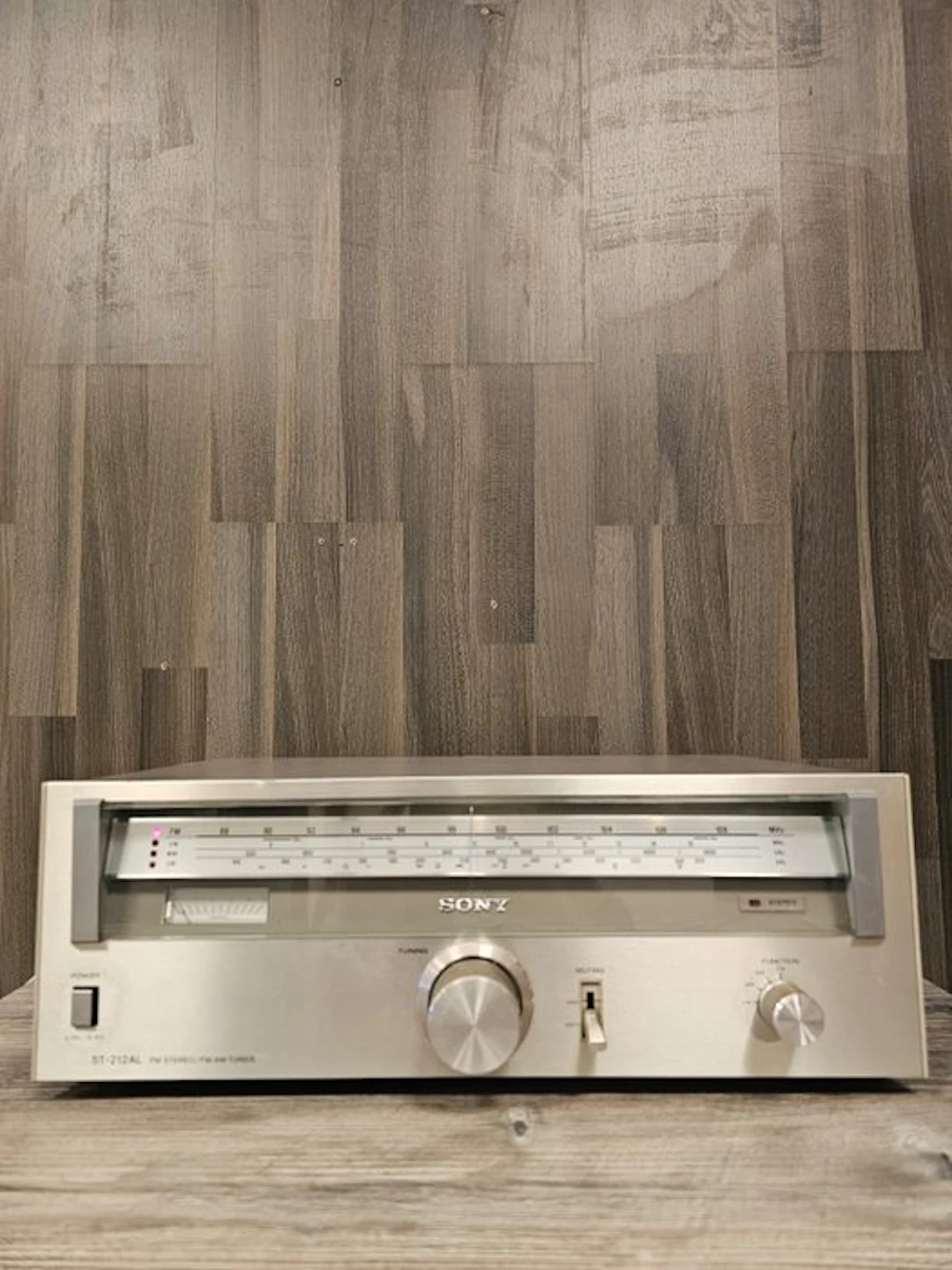 Sony - ST-212AL Tuner