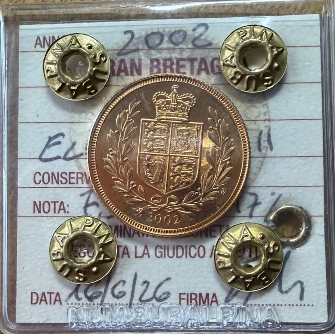 United Kingdom. Sovereign 2002 Elizabeth II