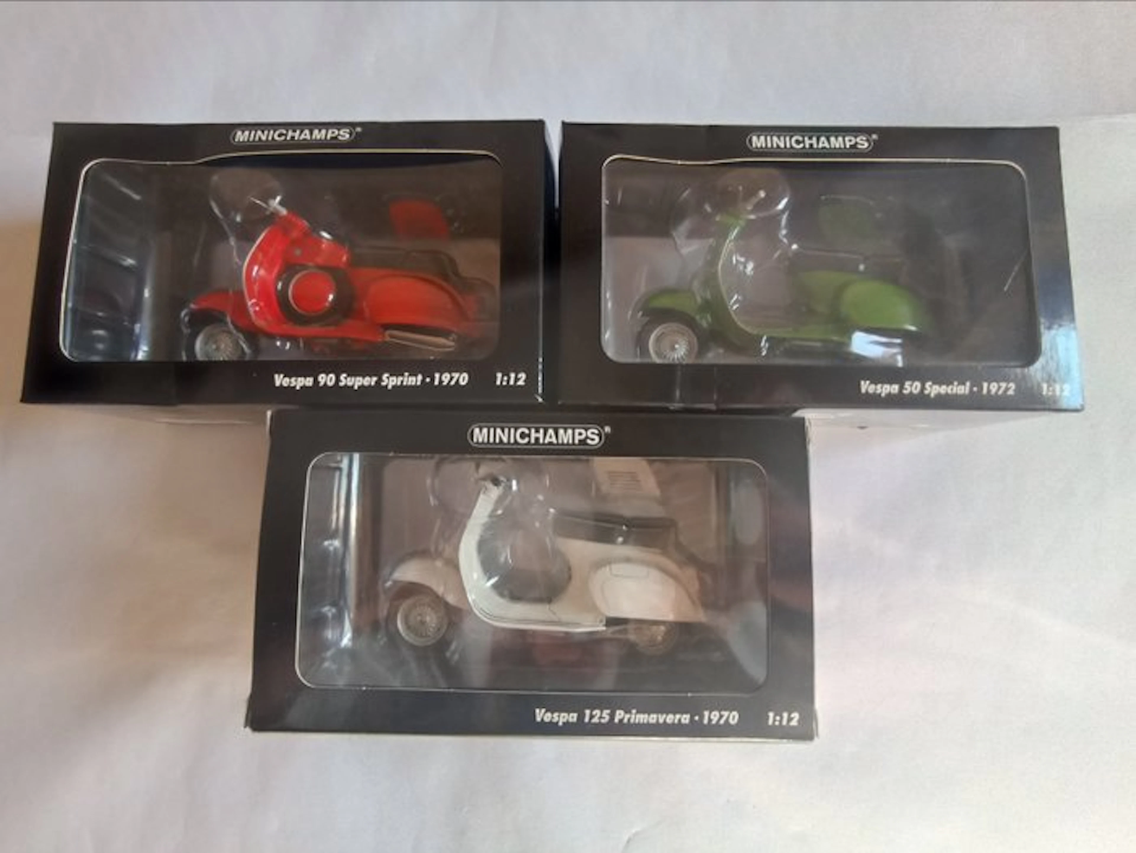 MiniChamps 1:12 - Model motorcycle (3) - Piaggio - Vespa