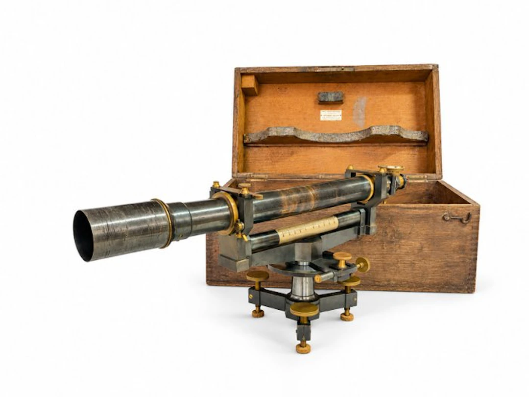 Theodolite - Optique Santi